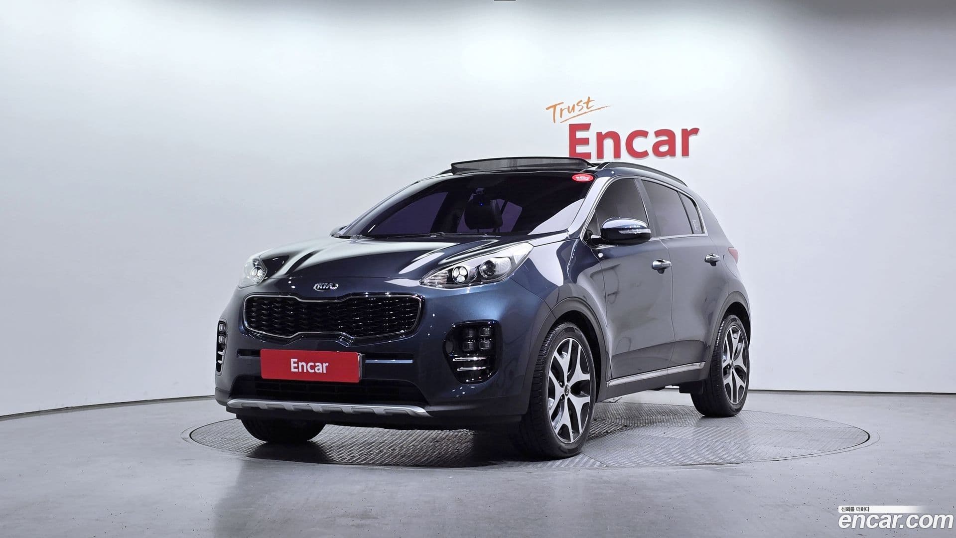 Main__Slider__Photo:Sportage Kia 2016.9-0