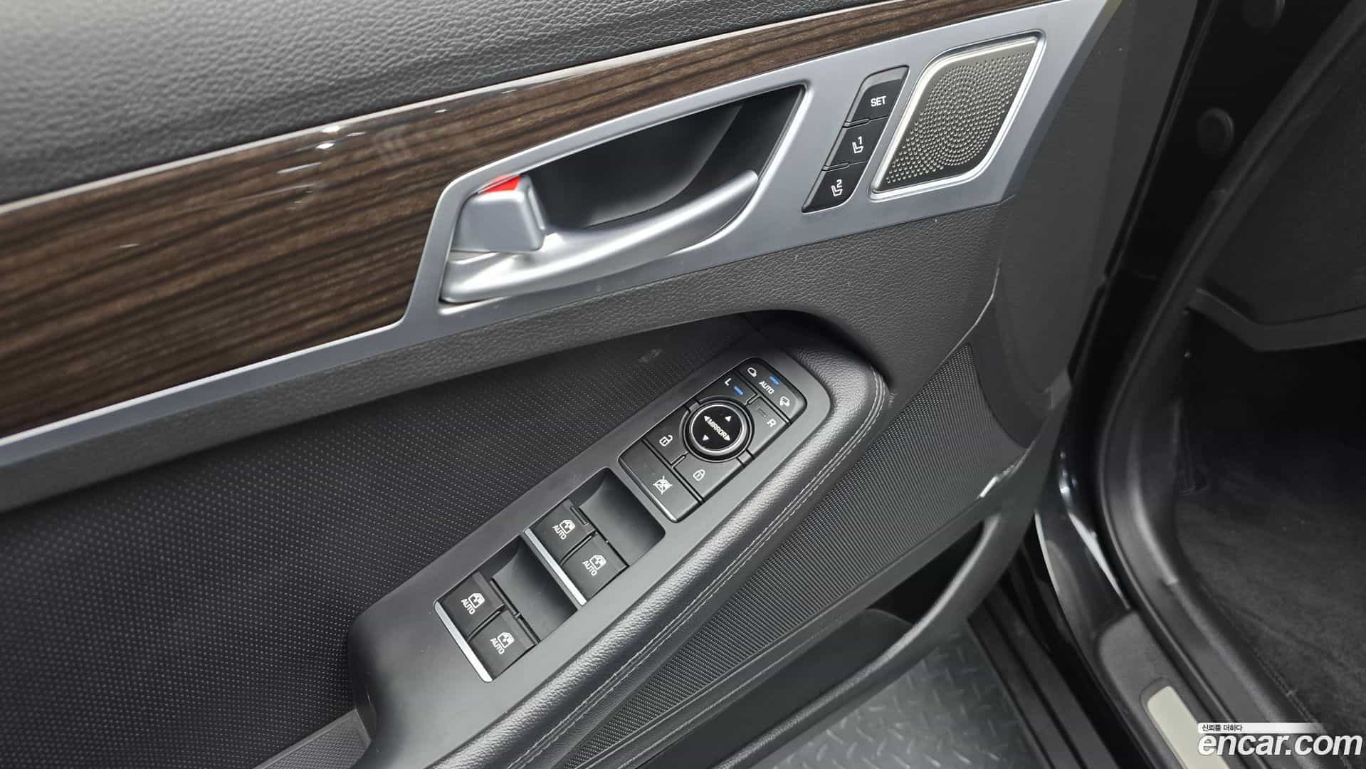 G80 Genesis 2017.11-OPTION-021