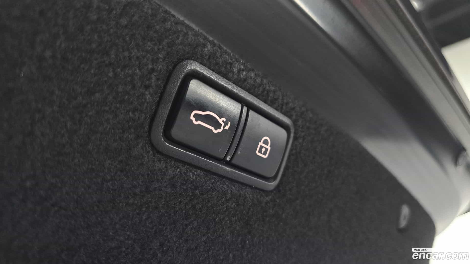 G80 Genesis 2017.11-OPTION-024