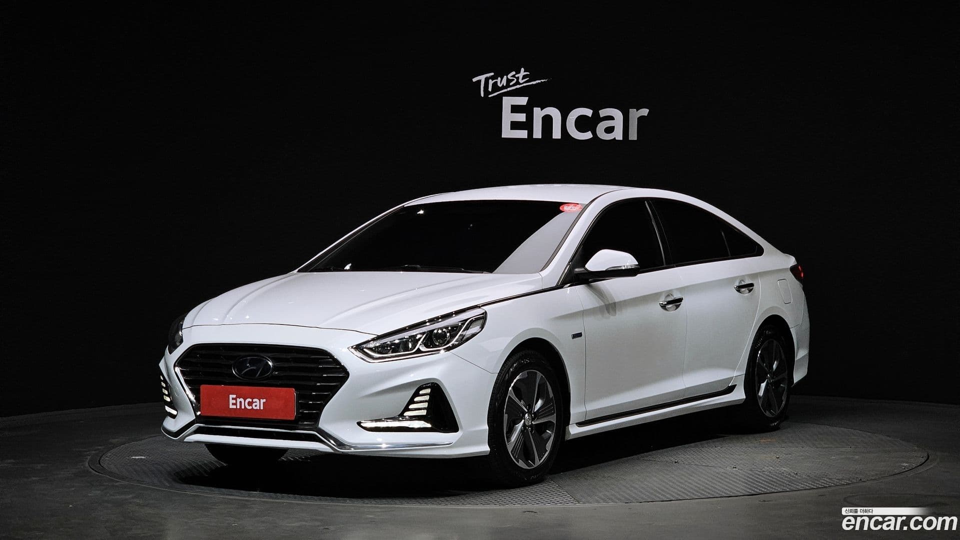 Main__Slider__Photo:Sonata Hyundai 2018.5-0