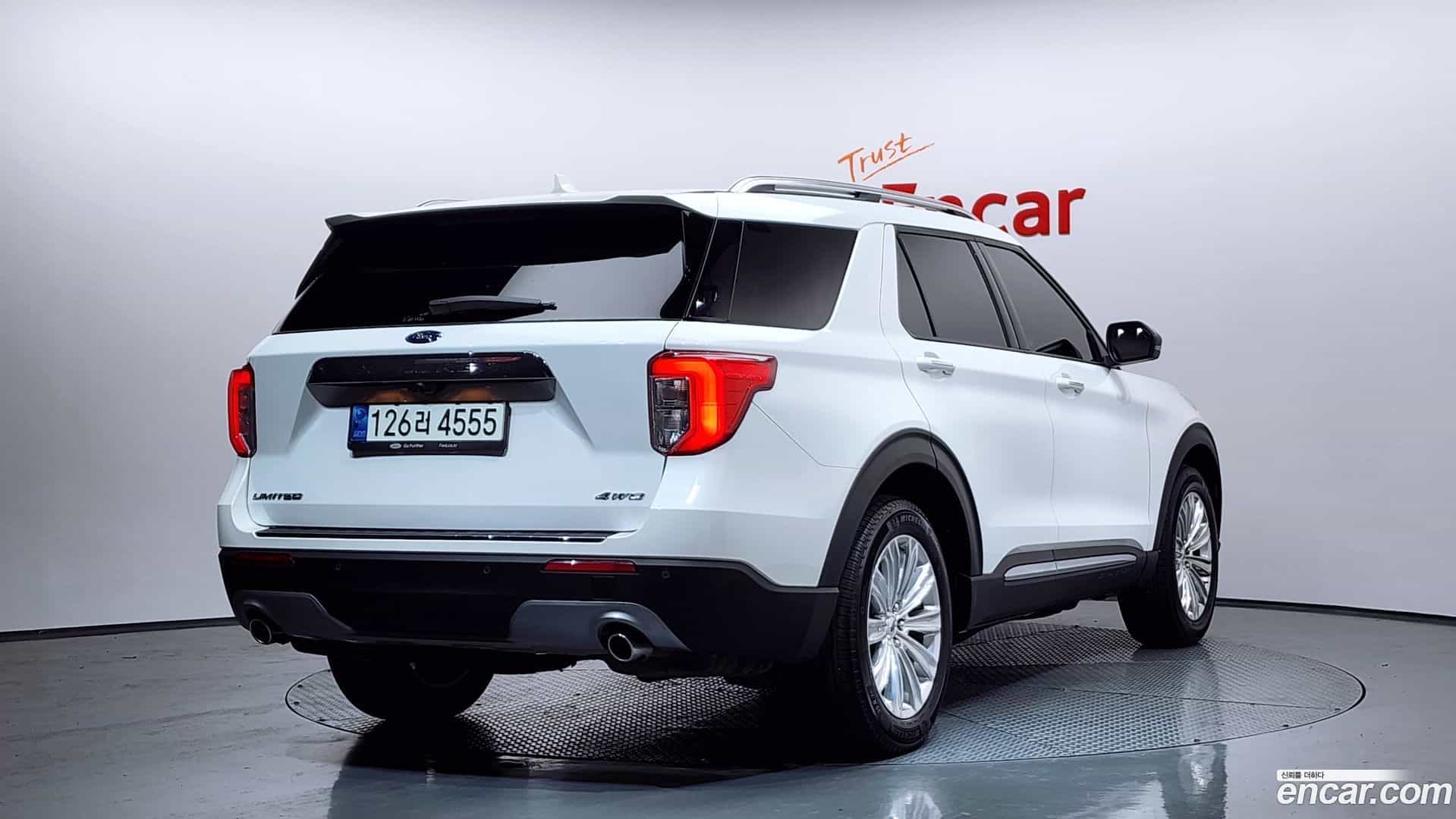 Explorer Ford 2021.1-OUTER-002