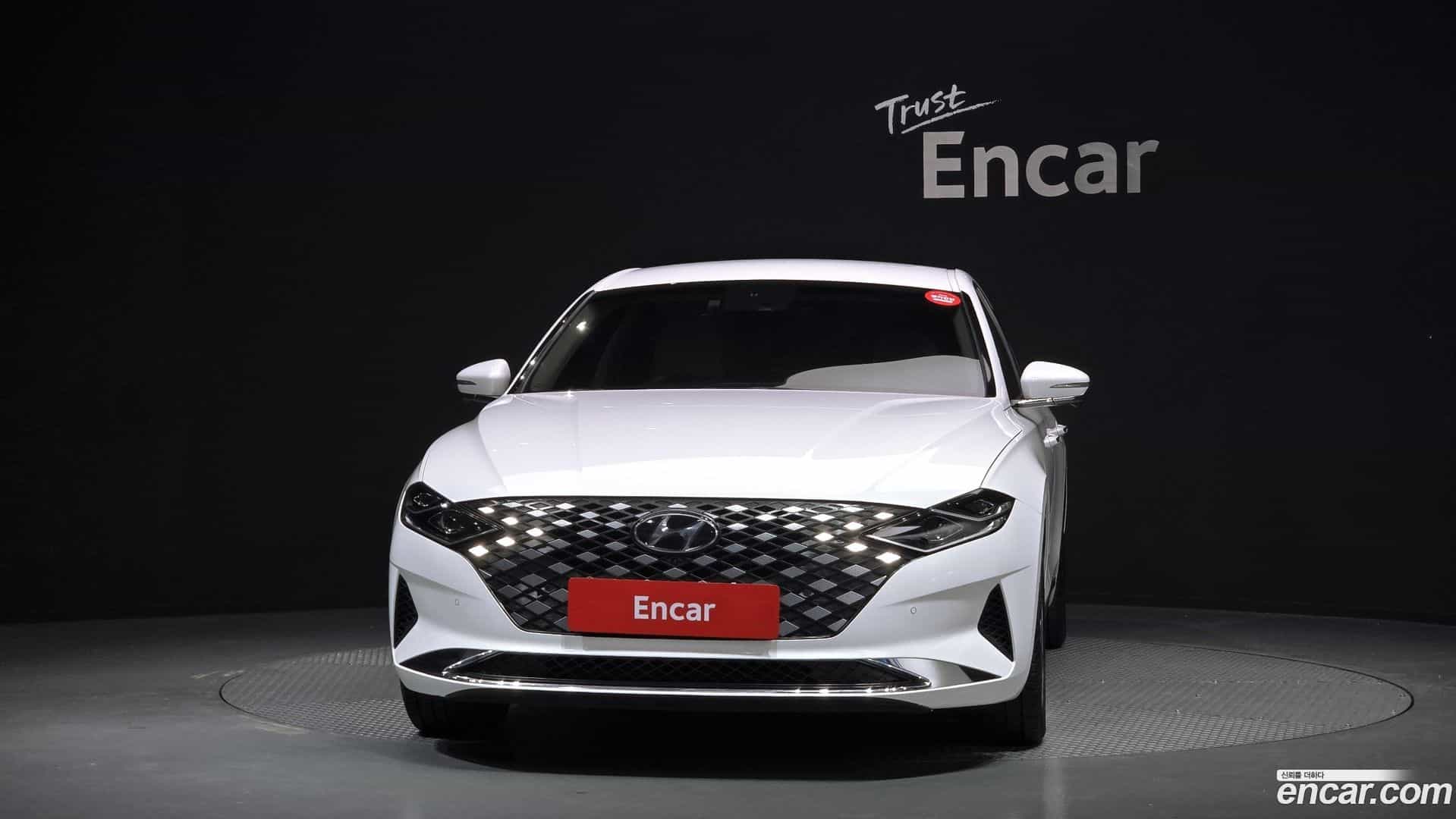 Grandeur Hyundai 2022.4-OUTER-003