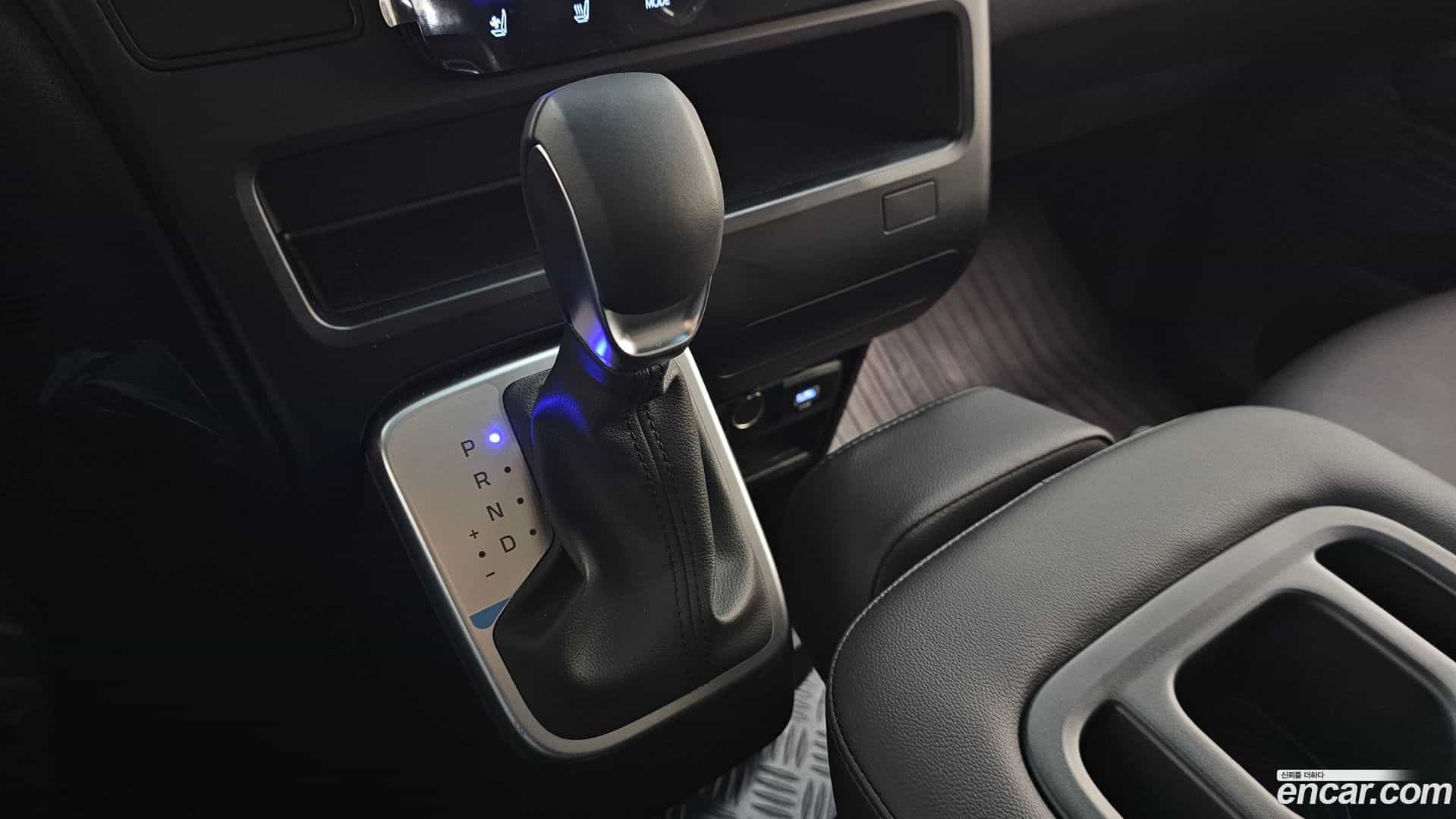 Staria Hyundai 2025.3-INNER-009