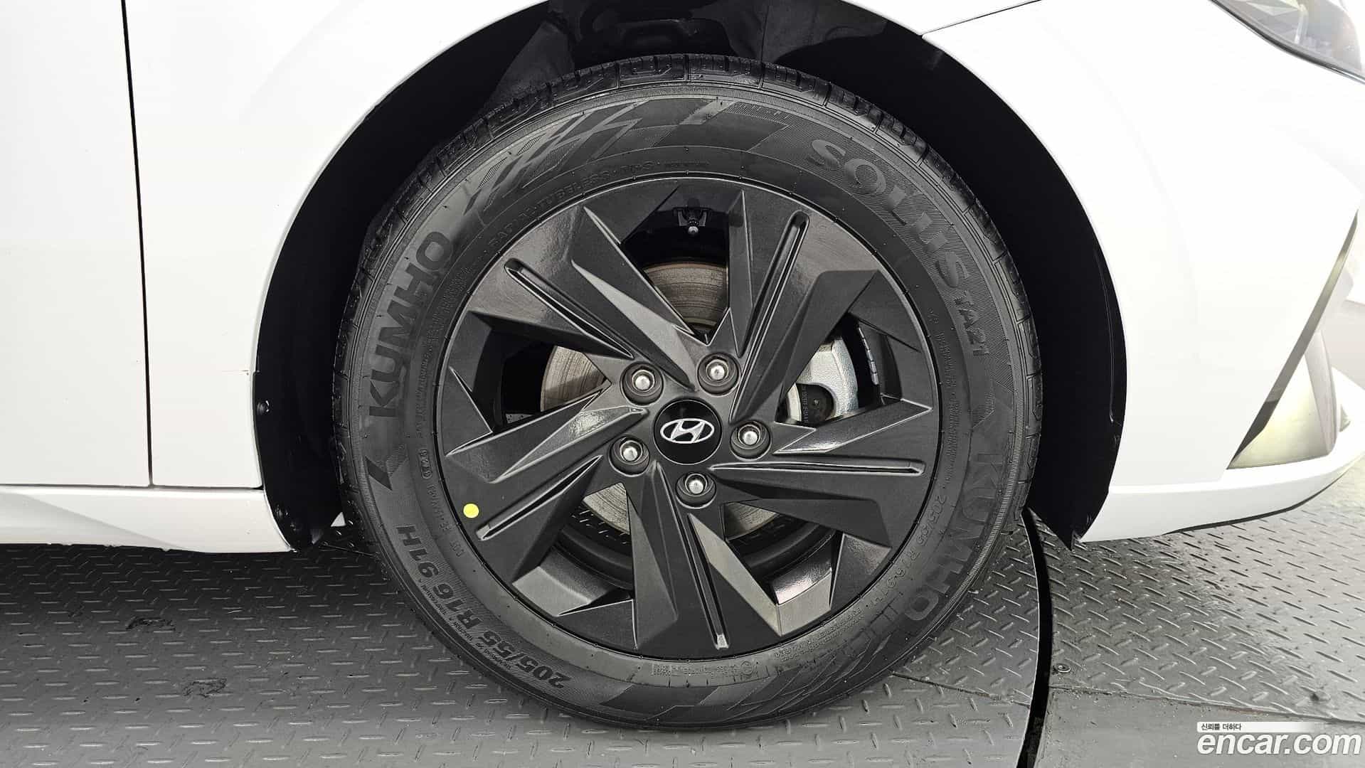 AVANTE Hyundai 2021.11-OUTER-005