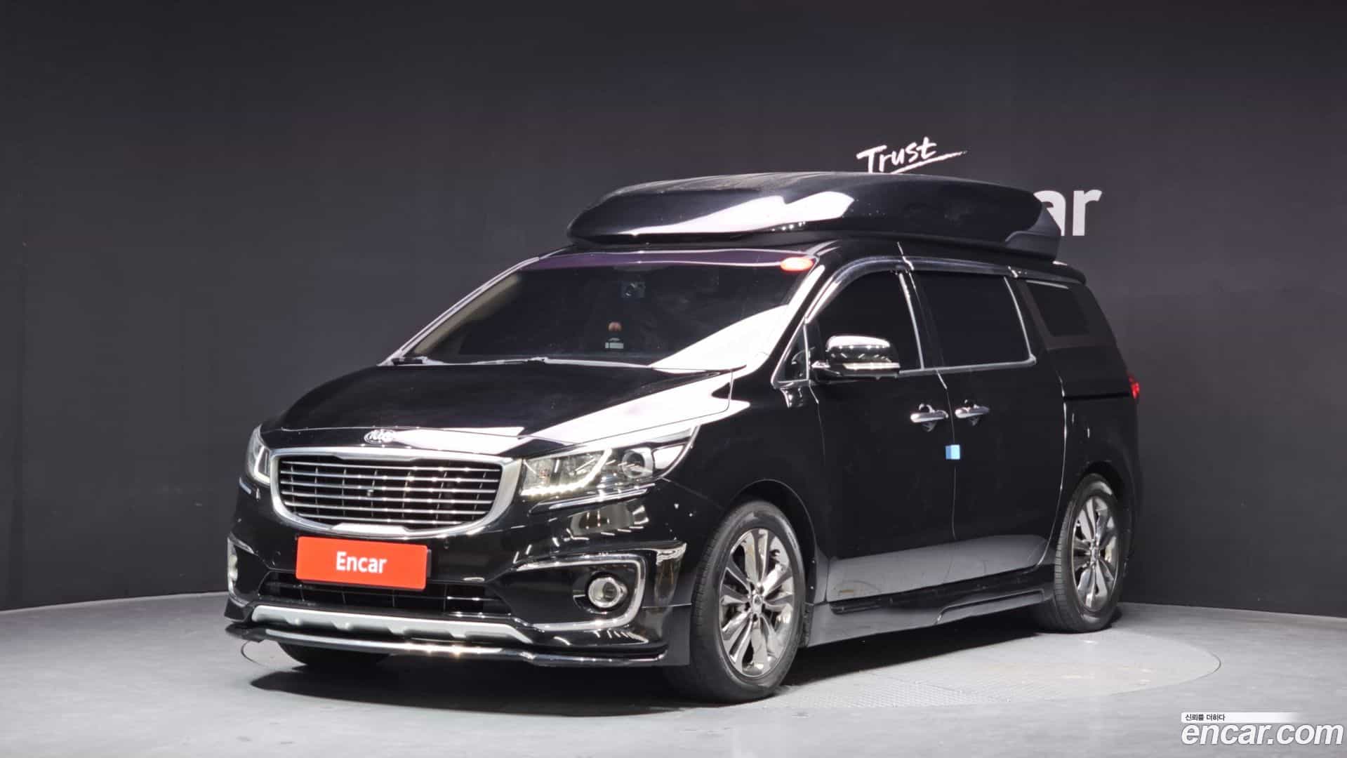 Canival Kia 2017.5-OUTER-001
