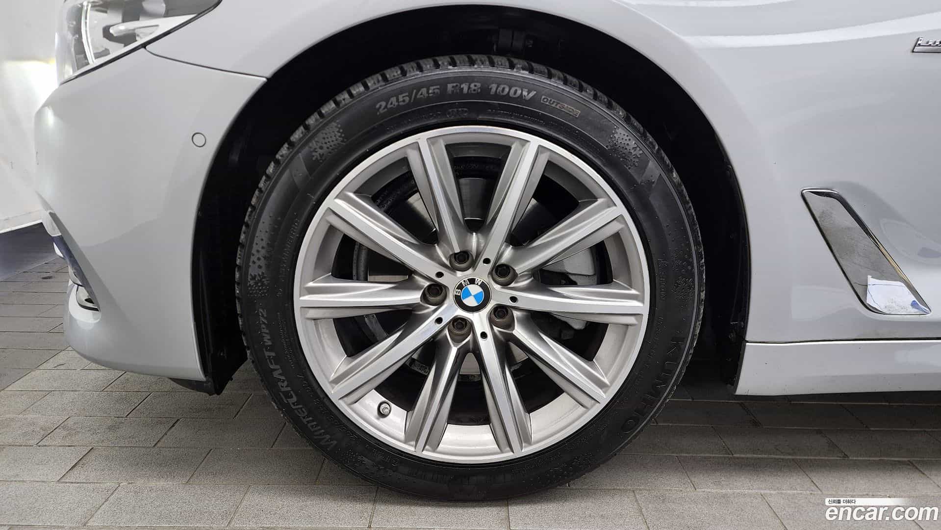 5-Series BMW 2018.11-OUTER-005