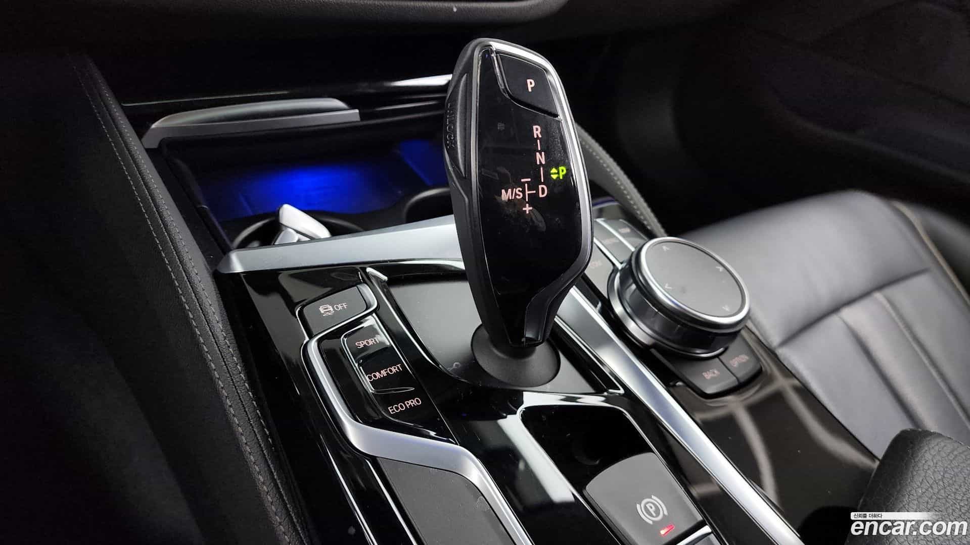 5-Series BMW 2018.11-INNER-009