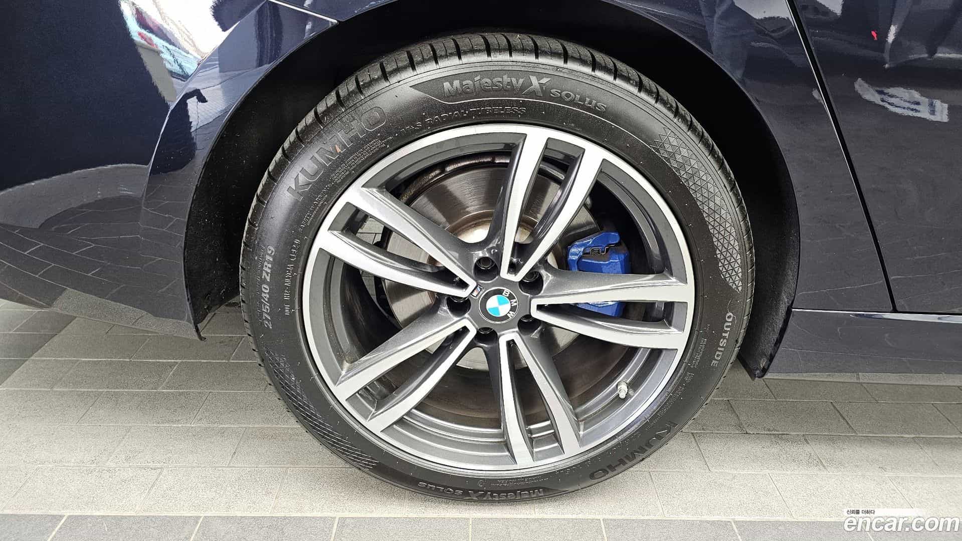 Gran Turismo BMW 2021.2-OUTER-005
