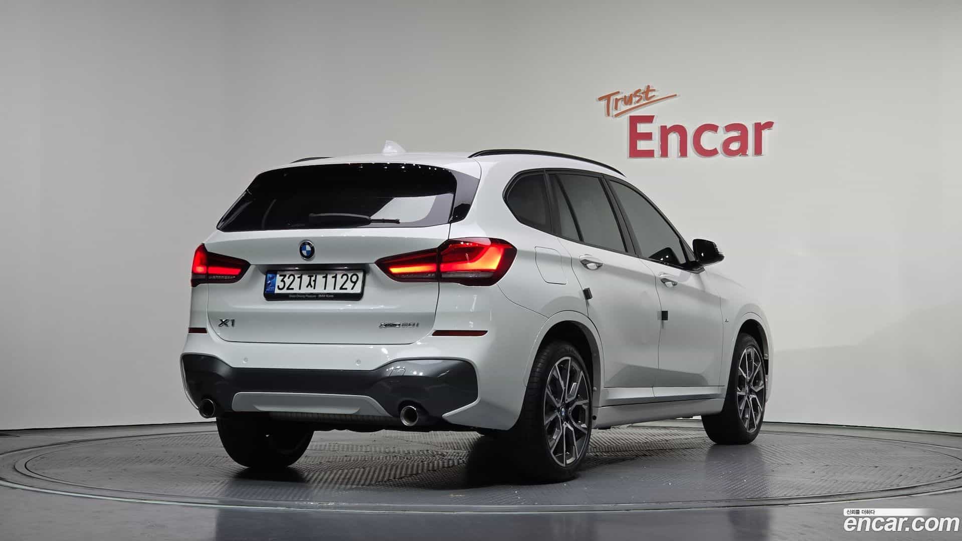 X1 BMW 2022.5-OUTER-002