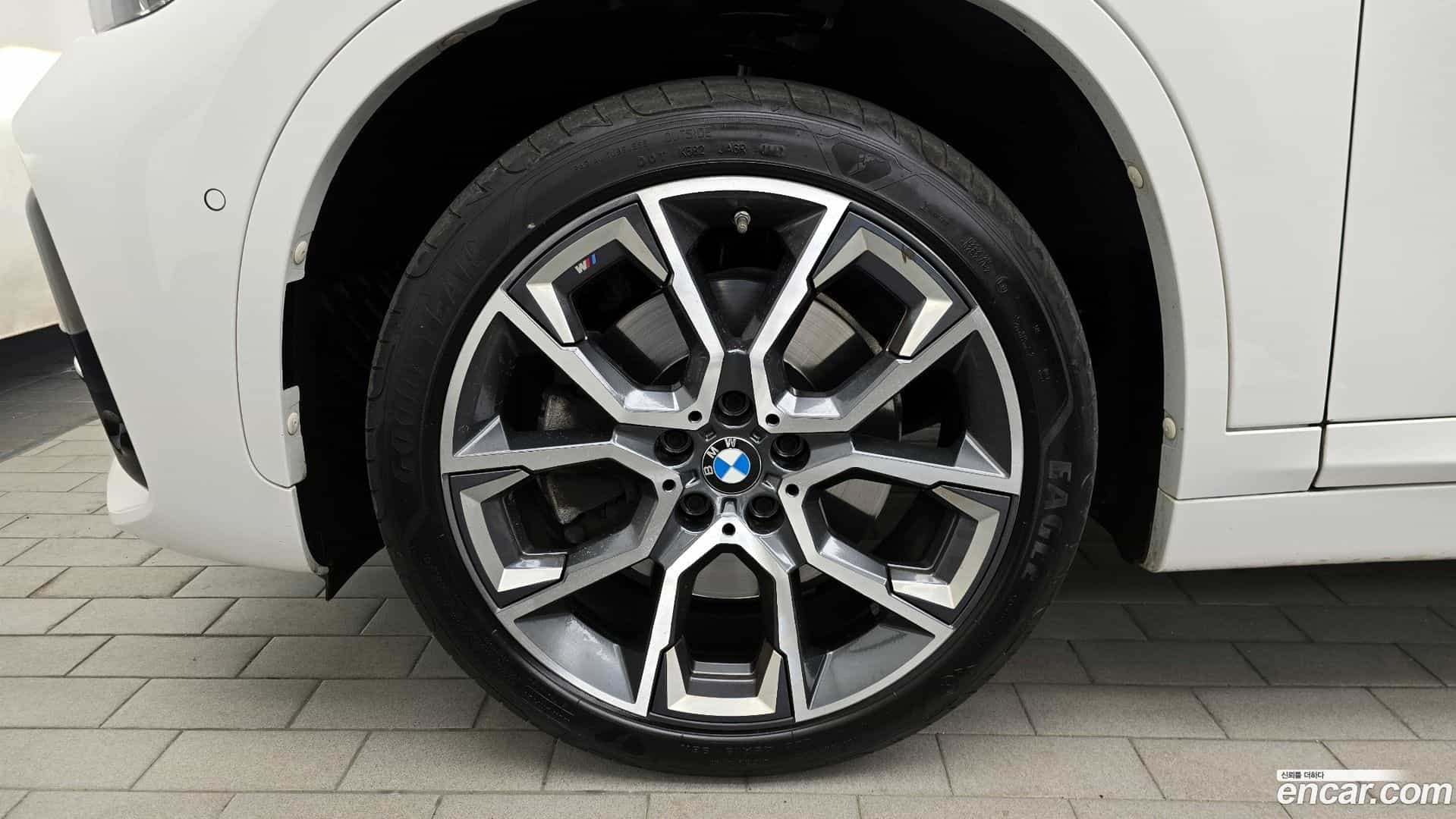 X1 BMW 2022.5-OUTER-005