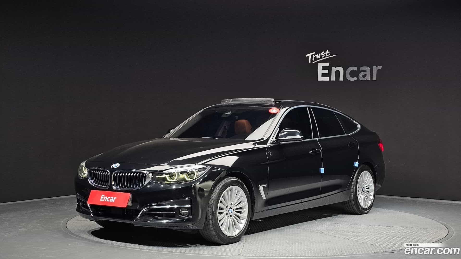 Gran Turismo BMW 2019.10-OUTER-001