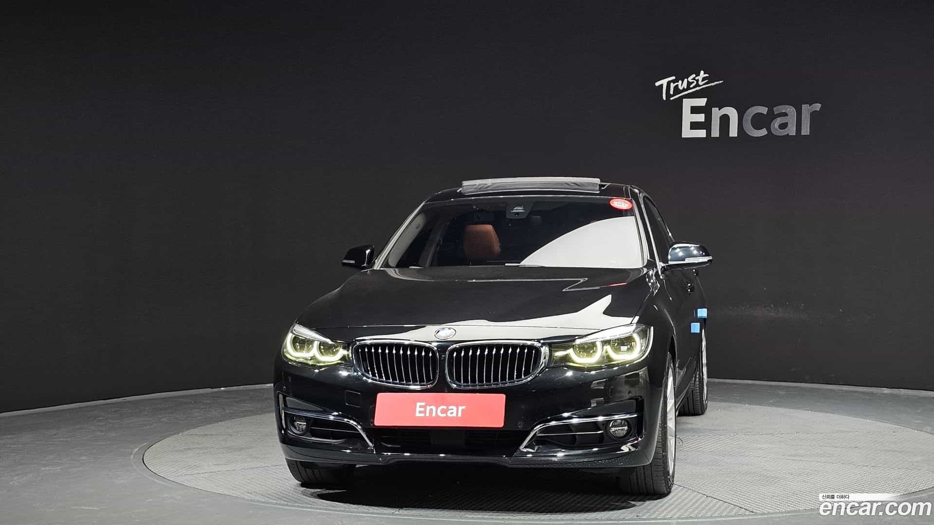 Gran Turismo BMW 2019.10-OUTER-003