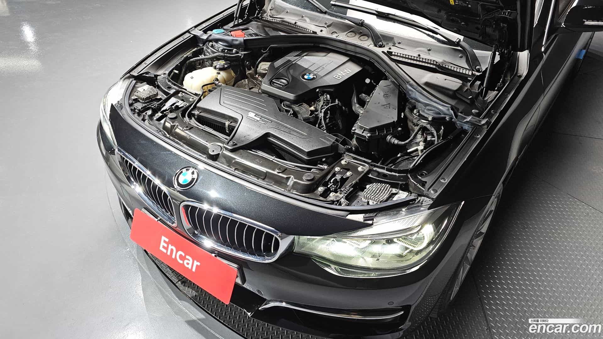 Gran Turismo BMW 2019.10-INNER-006