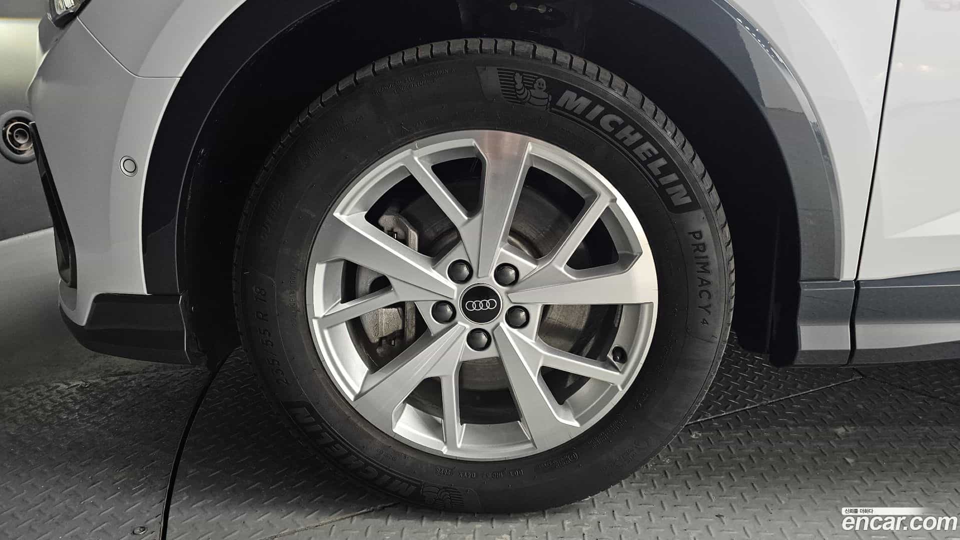 Q3 Audi 2024.4-OUTER-005