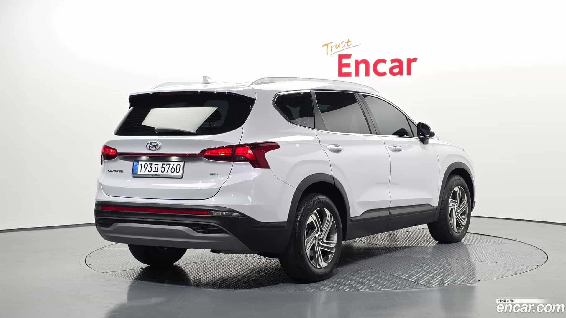 Santafe Hyundai 2020.8-OUTER-002