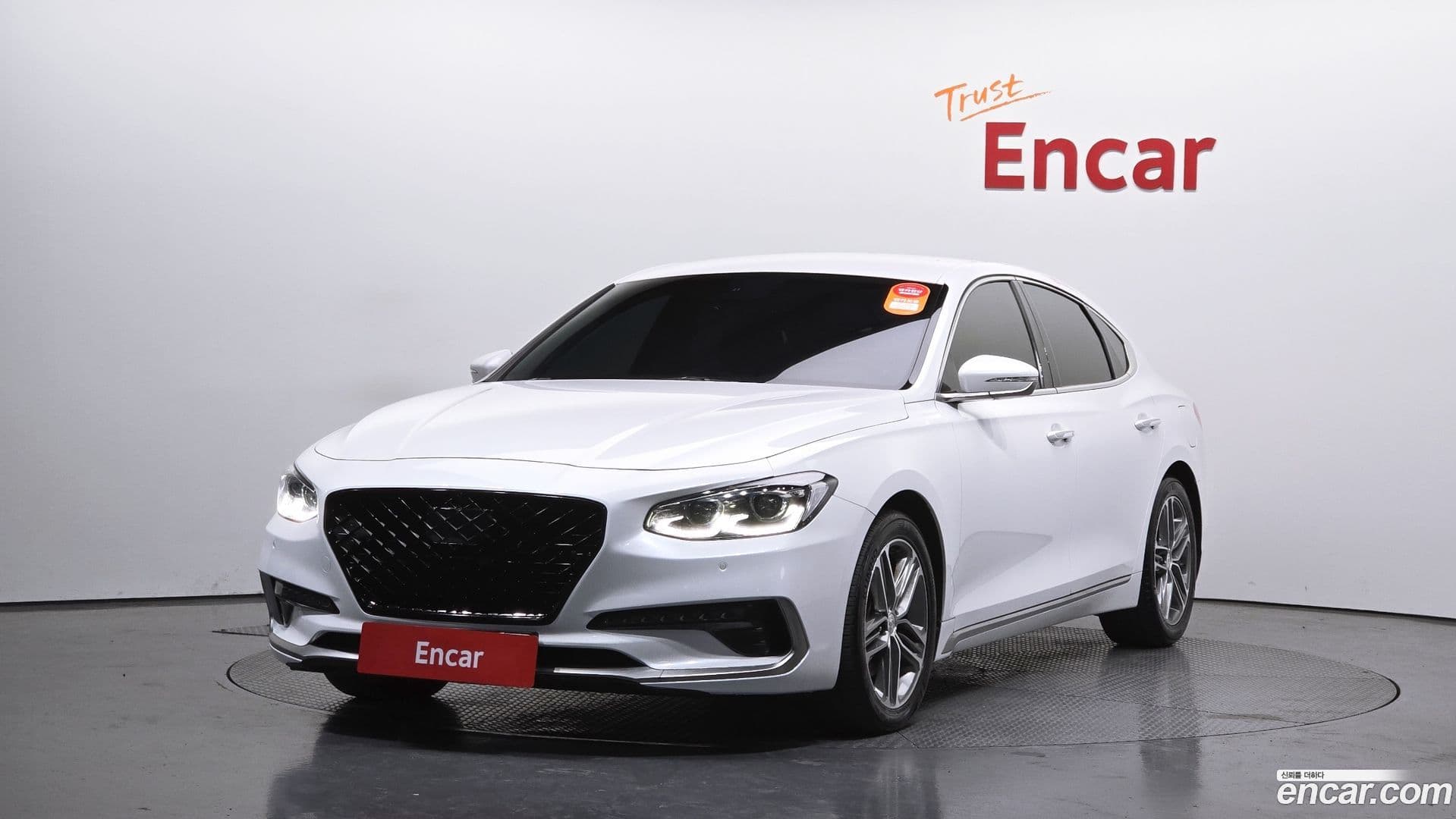 Main__Slider__Photo:Grandeur Hyundai 2017.11-0