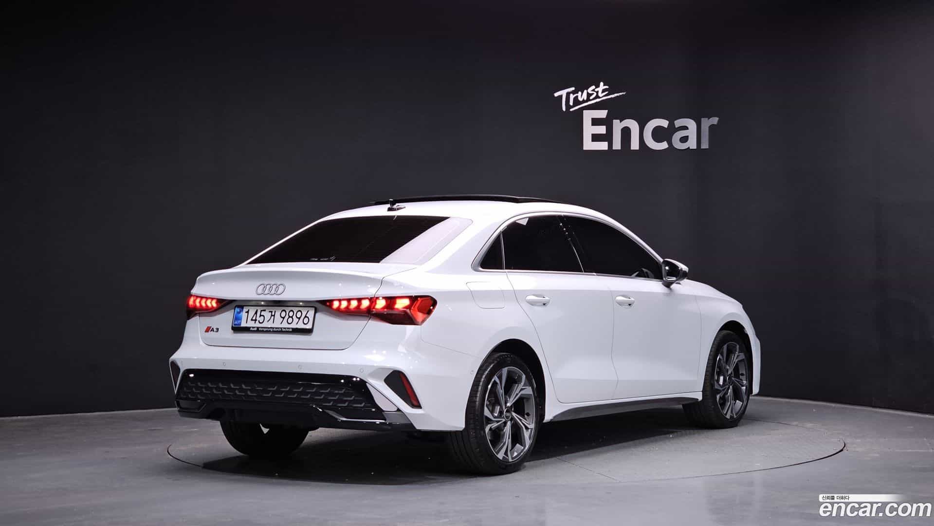 A3 Audi 2025.4-OUTER-002