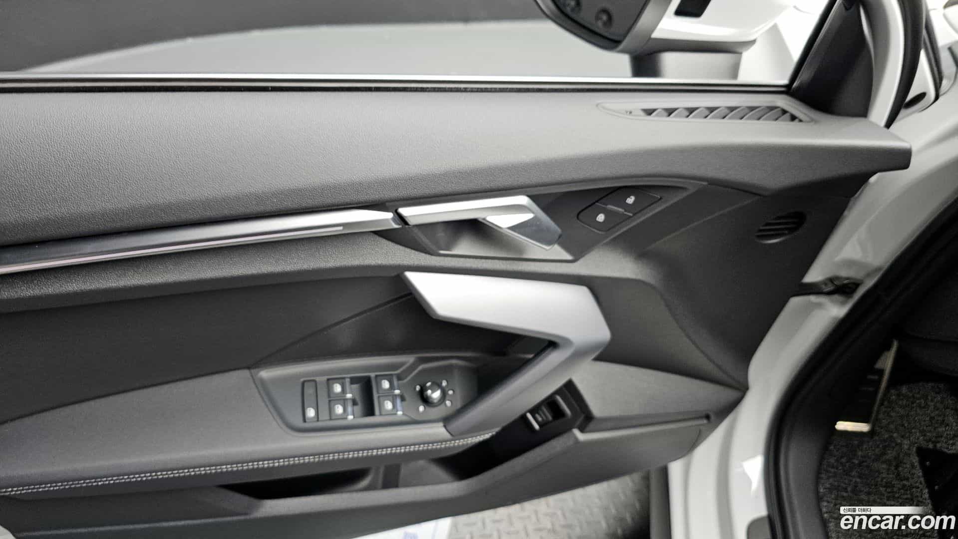 A3 Audi 2025.4-OPTION-021