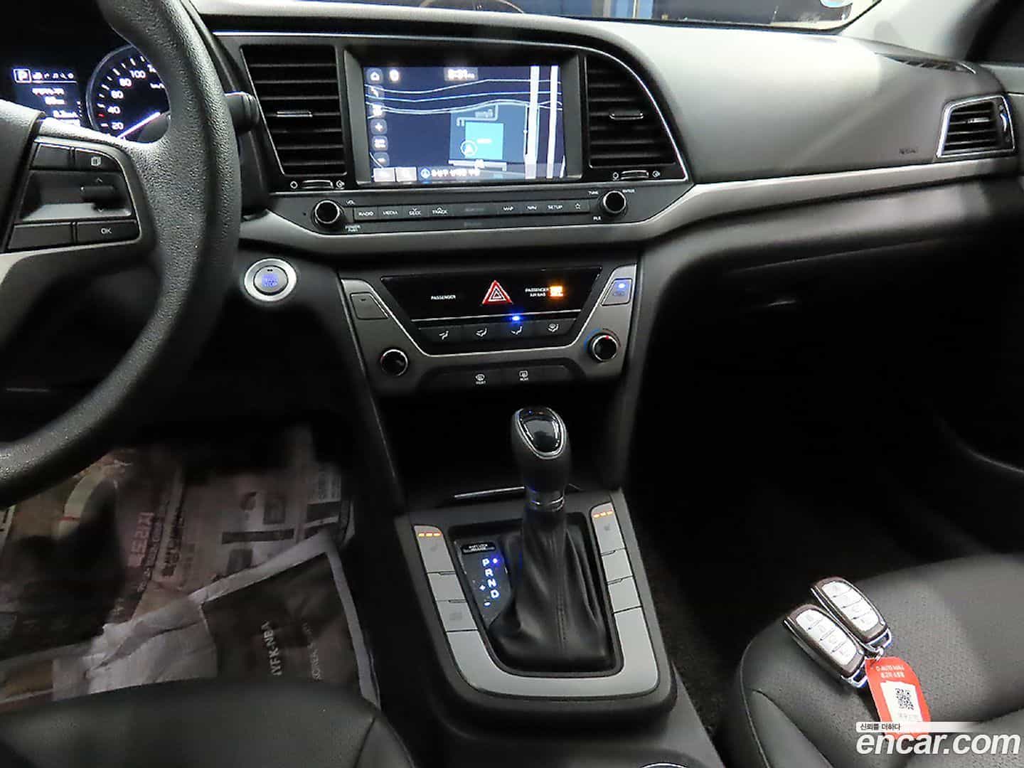 AVANTE Hyundai 2018.6-OPTION-015
