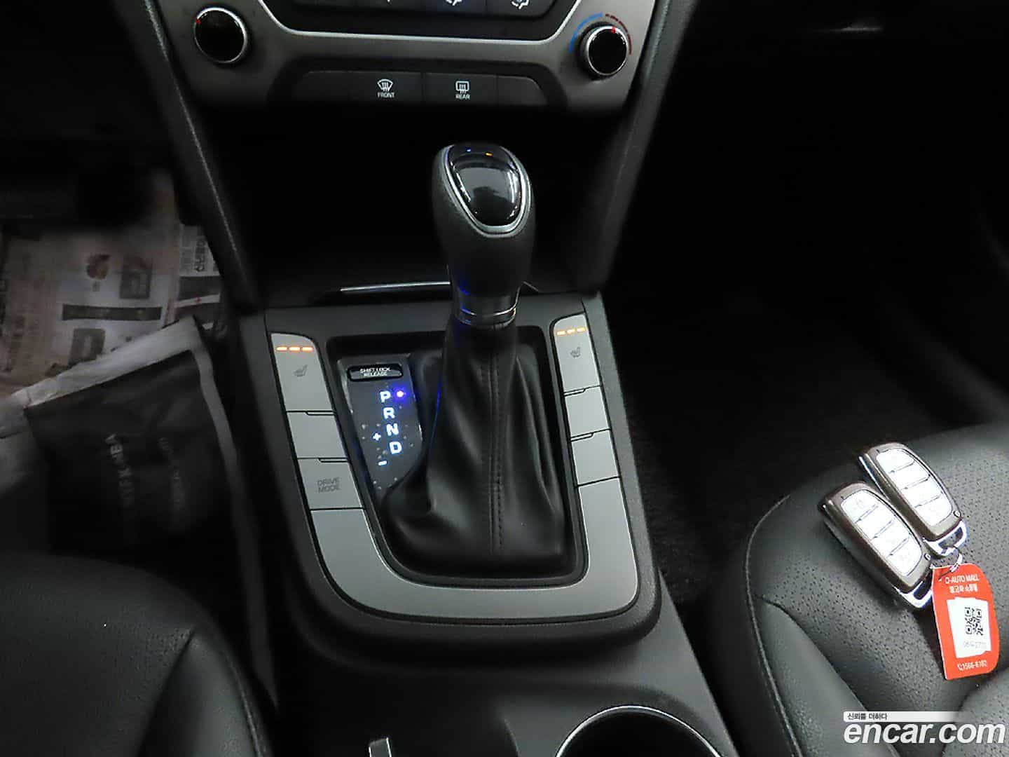 AVANTE Hyundai 2018.6-OPTION-017
