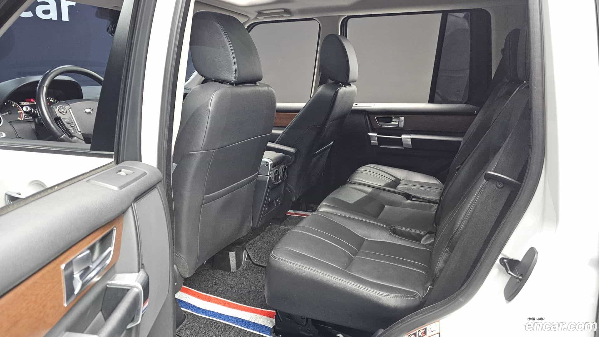 Discovery Land Rover 2015.8-OPTION-016