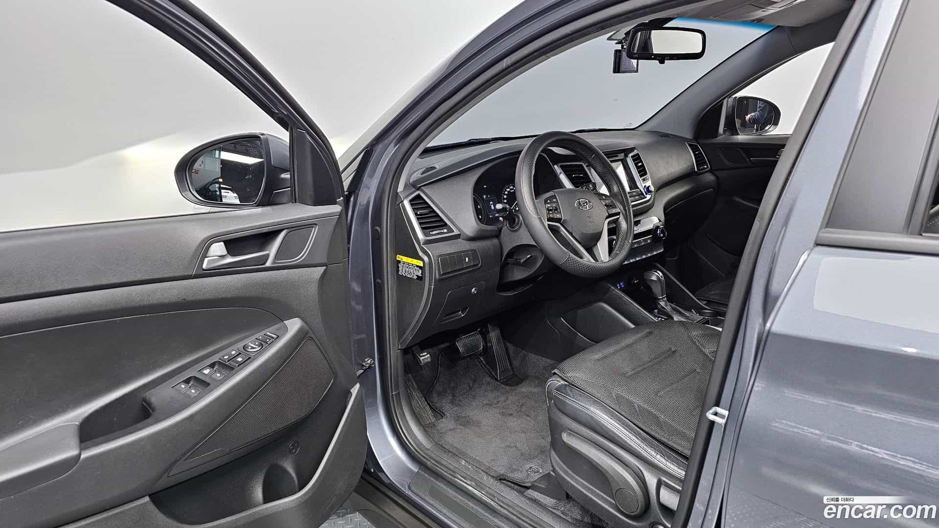 Tucson Hyundai 2017.9-OPTION-015