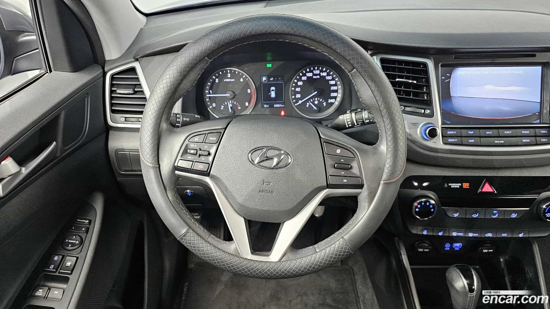 Tucson Hyundai 2017.9-OPTION-017