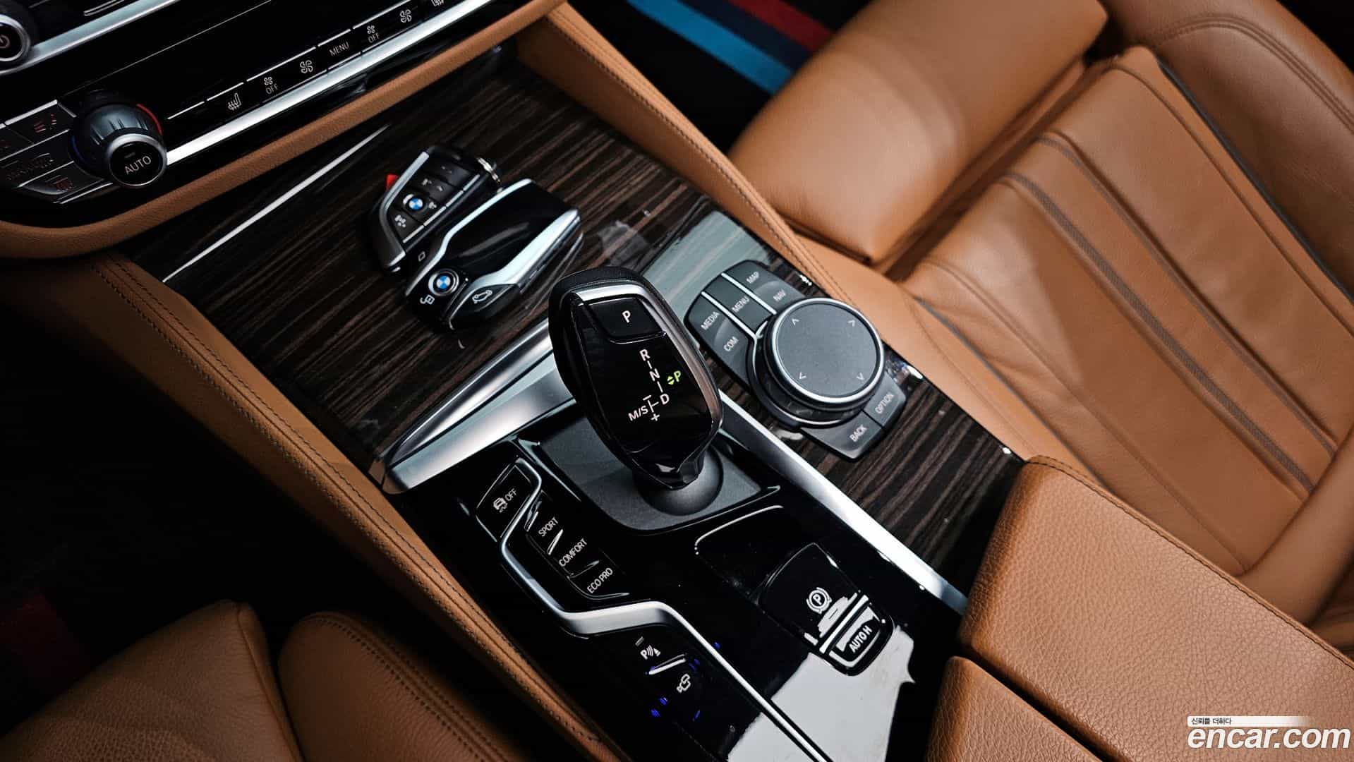 5-Series BMW 2021.9-INNER-009