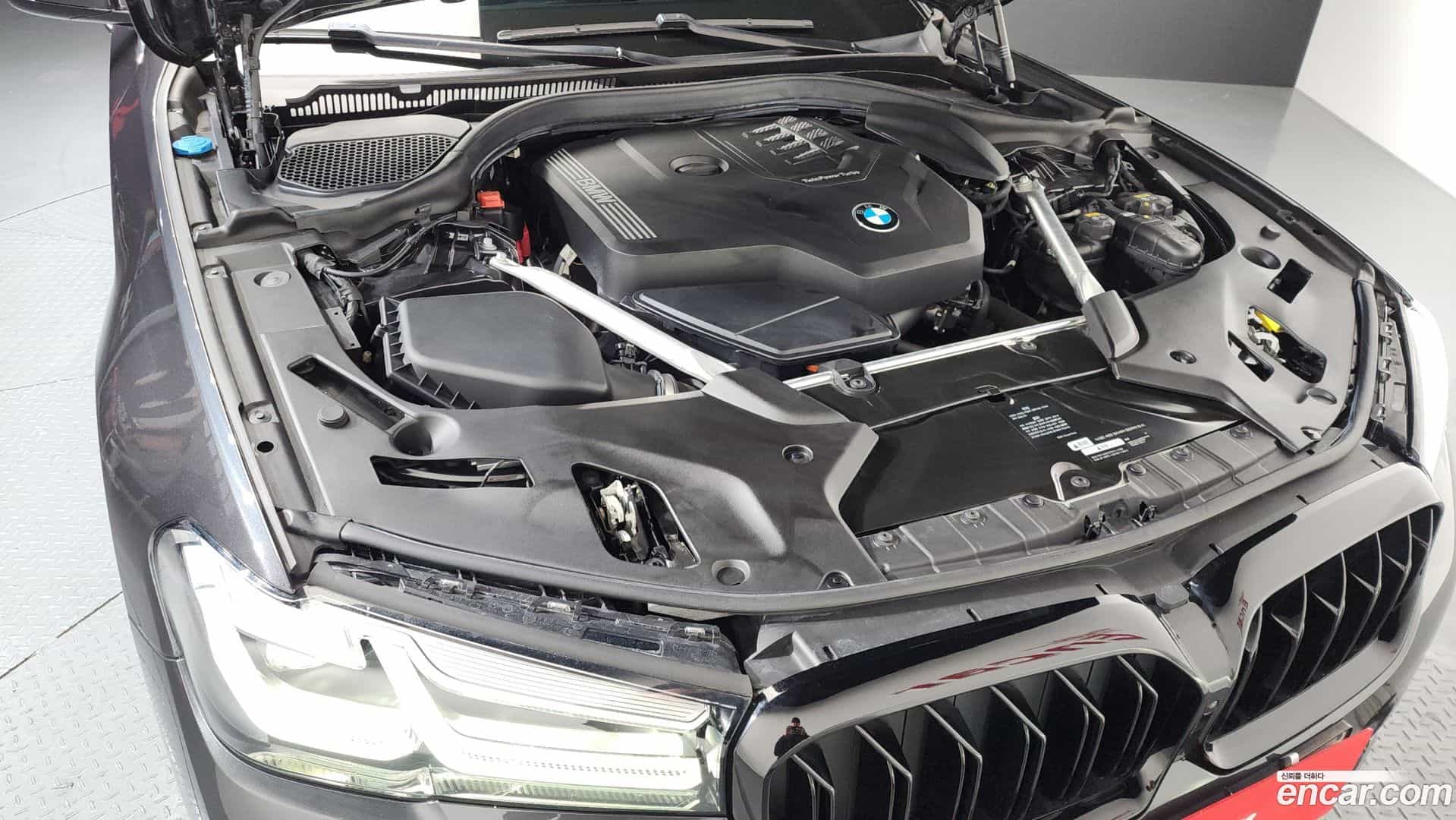 5-Series BMW 2020.10-INNER-006