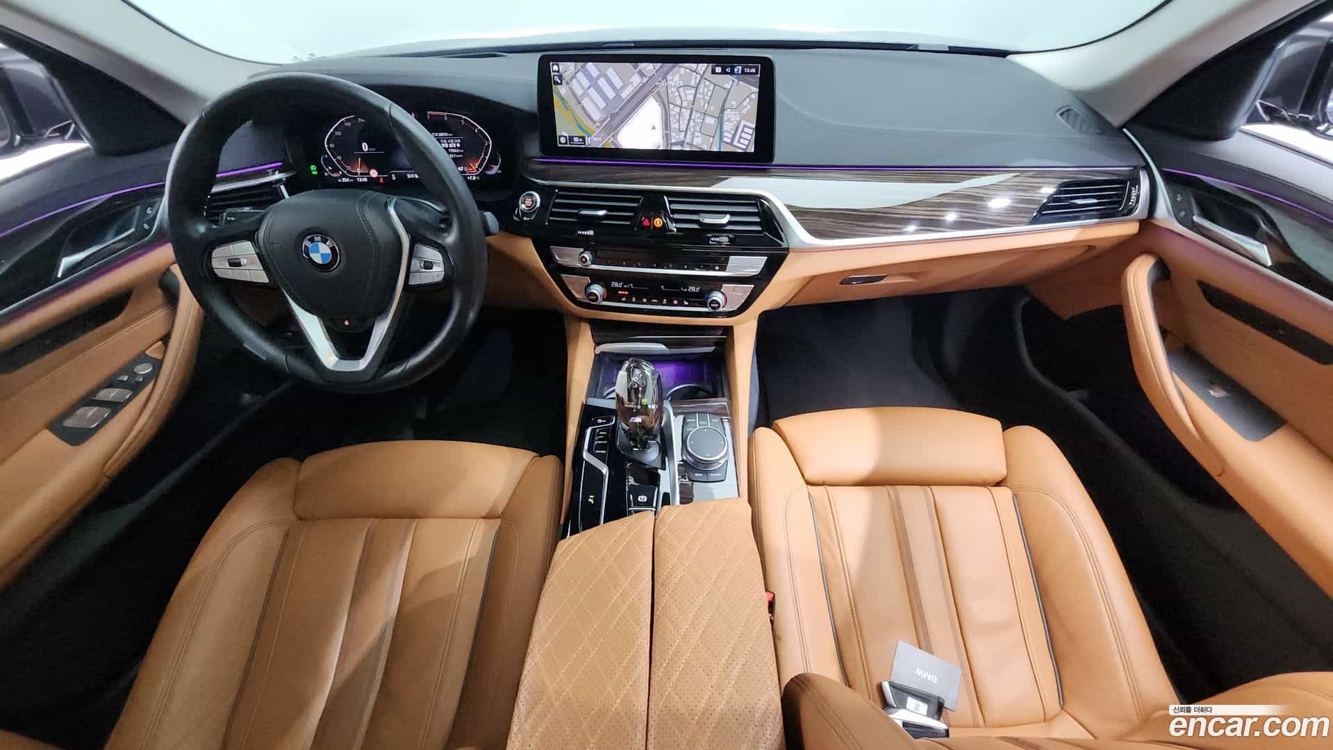 5-Series BMW 2020.10-INNER-007