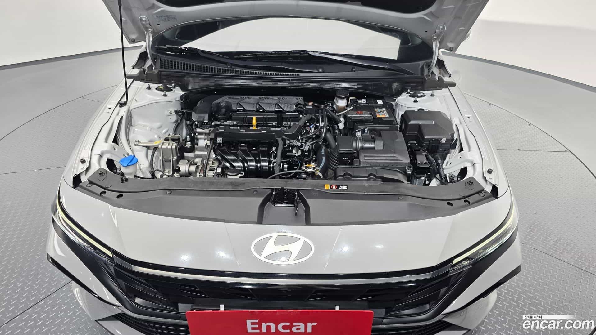 AVANTE Hyundai 2024.6-INNER-006