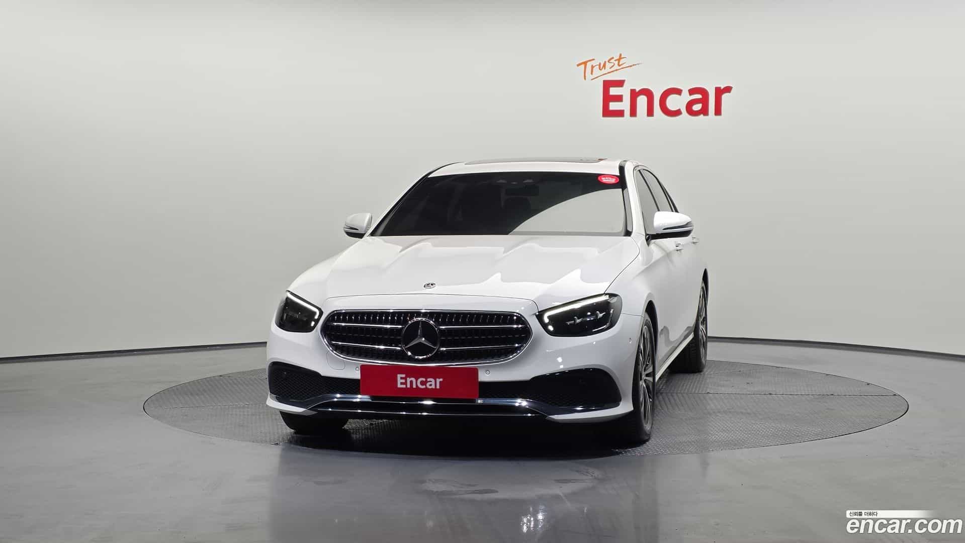 E-Class Mercedes-Benz 2021.2-OUTER-003