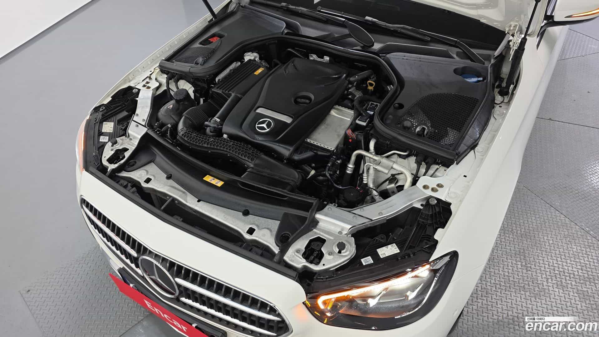 E-Class Mercedes-Benz 2021.2-INNER-006