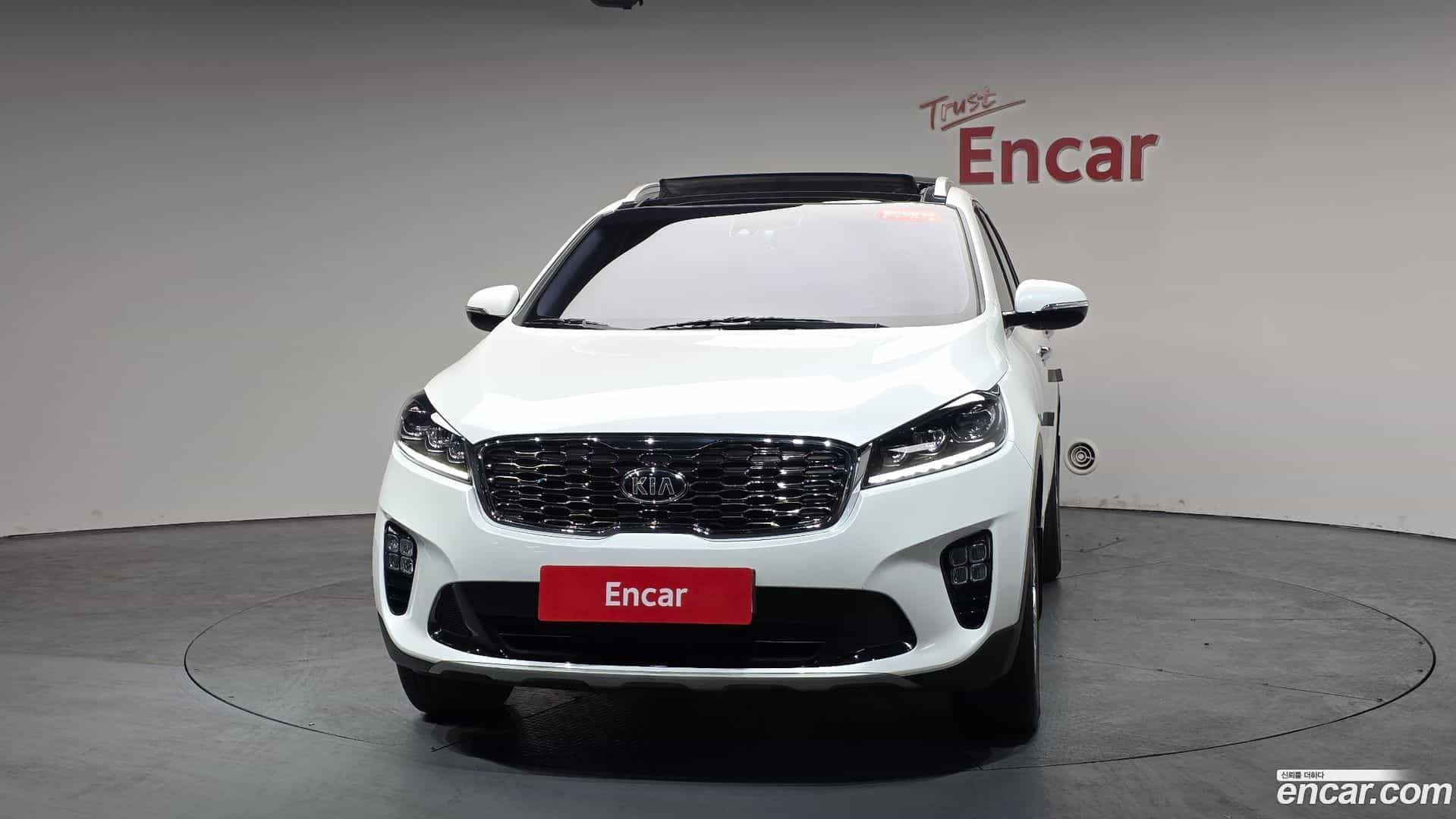 Sorento Kia 2019.10-OUTER-003