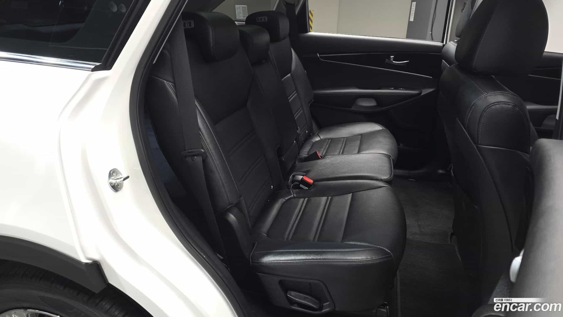 Sorento Kia 2019.10-OPTION-015