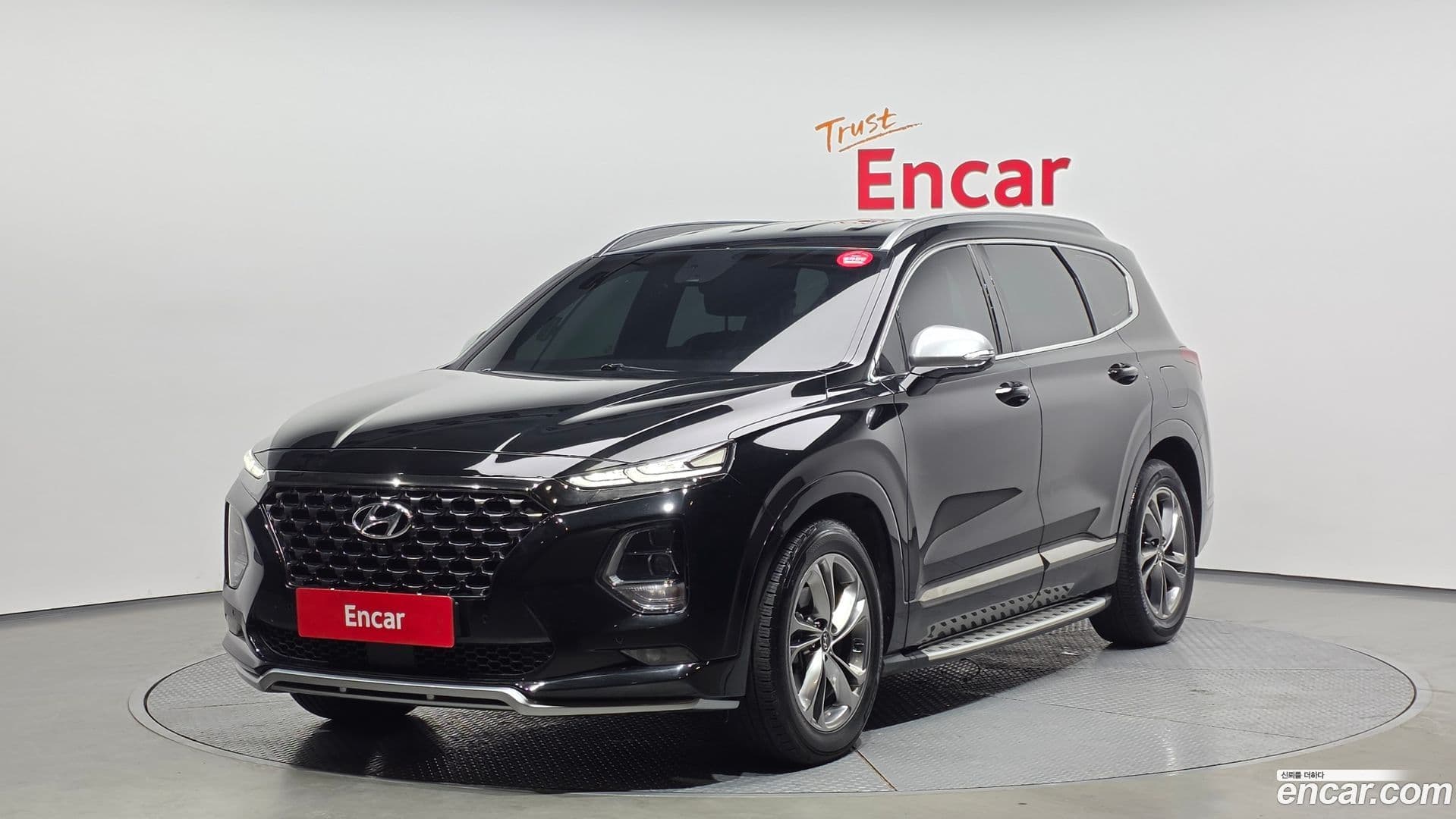 Main__Slider__Photo:Santafe Hyundai 2019.2-0