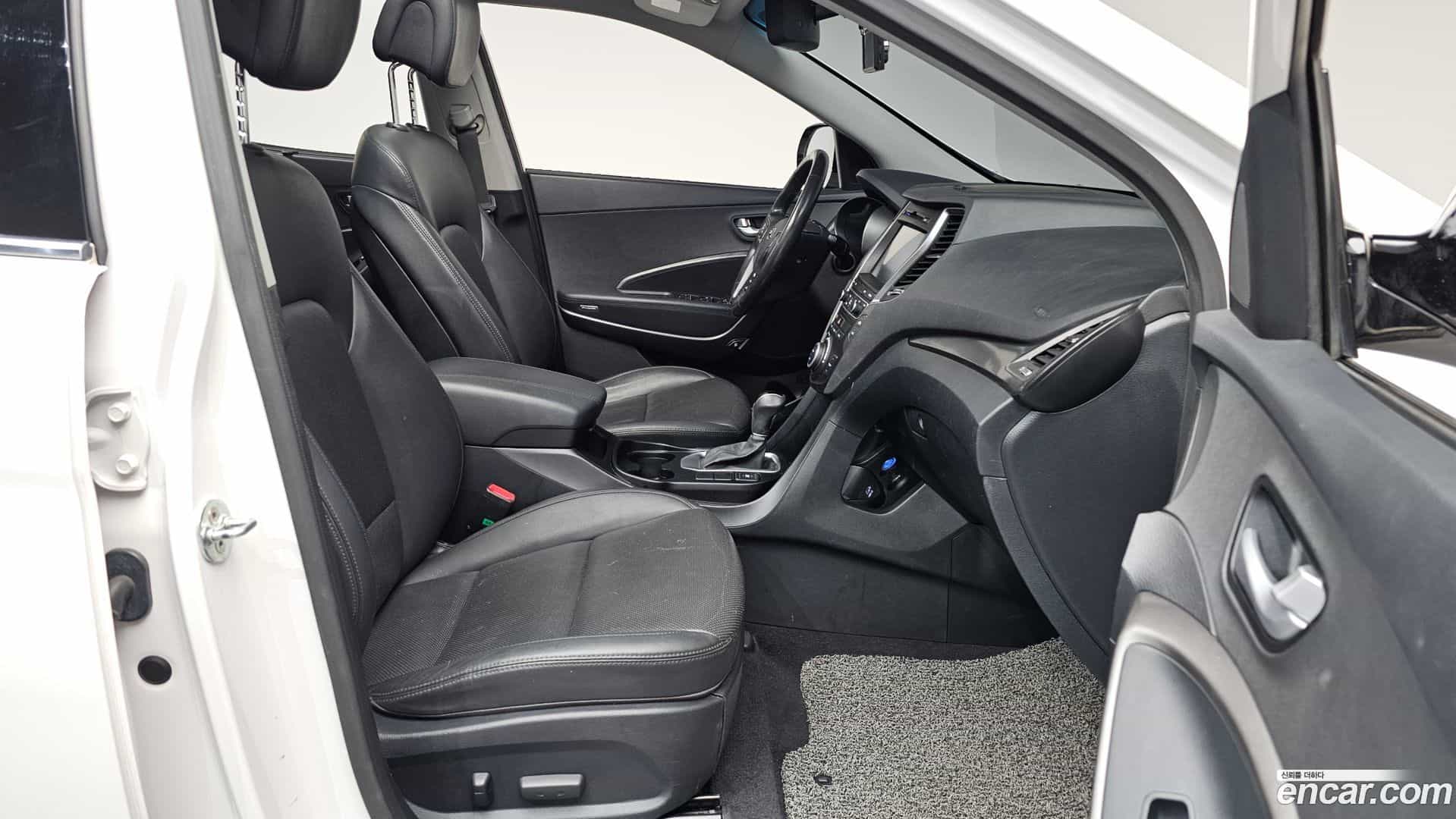 Santafe Hyundai 2016.0-OPTION-015