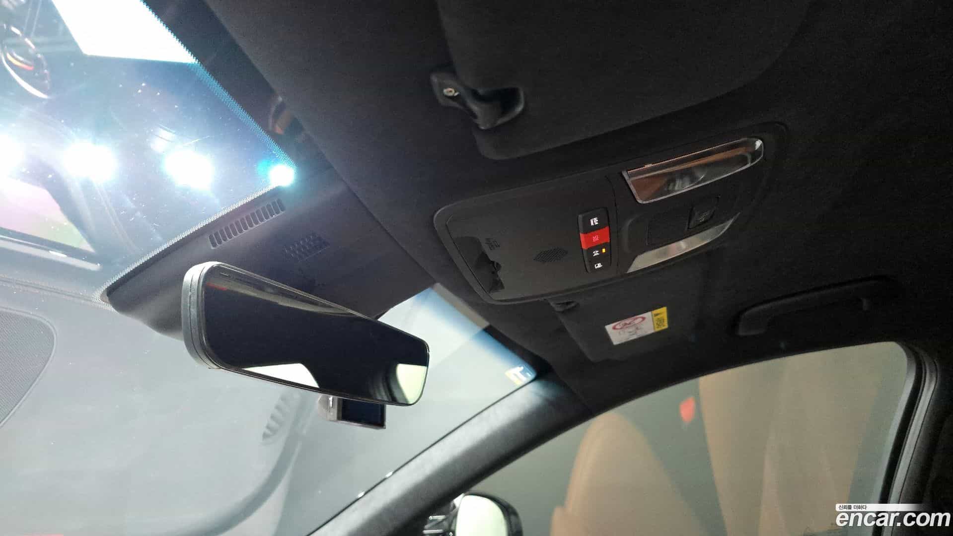Stinger Kia 2023.2-OPTION-023