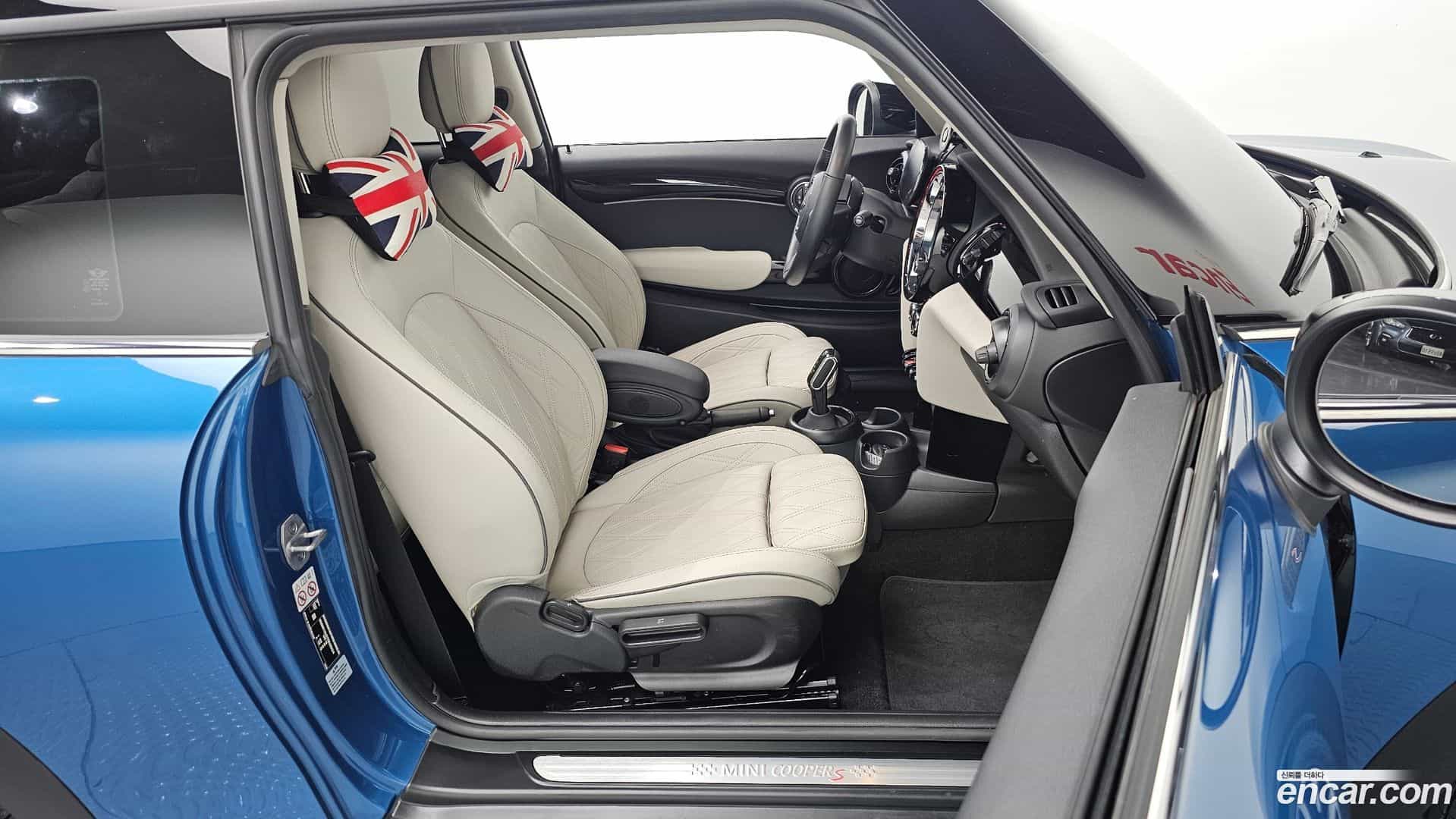 Cooper Mini 2024.5-OPTION-015