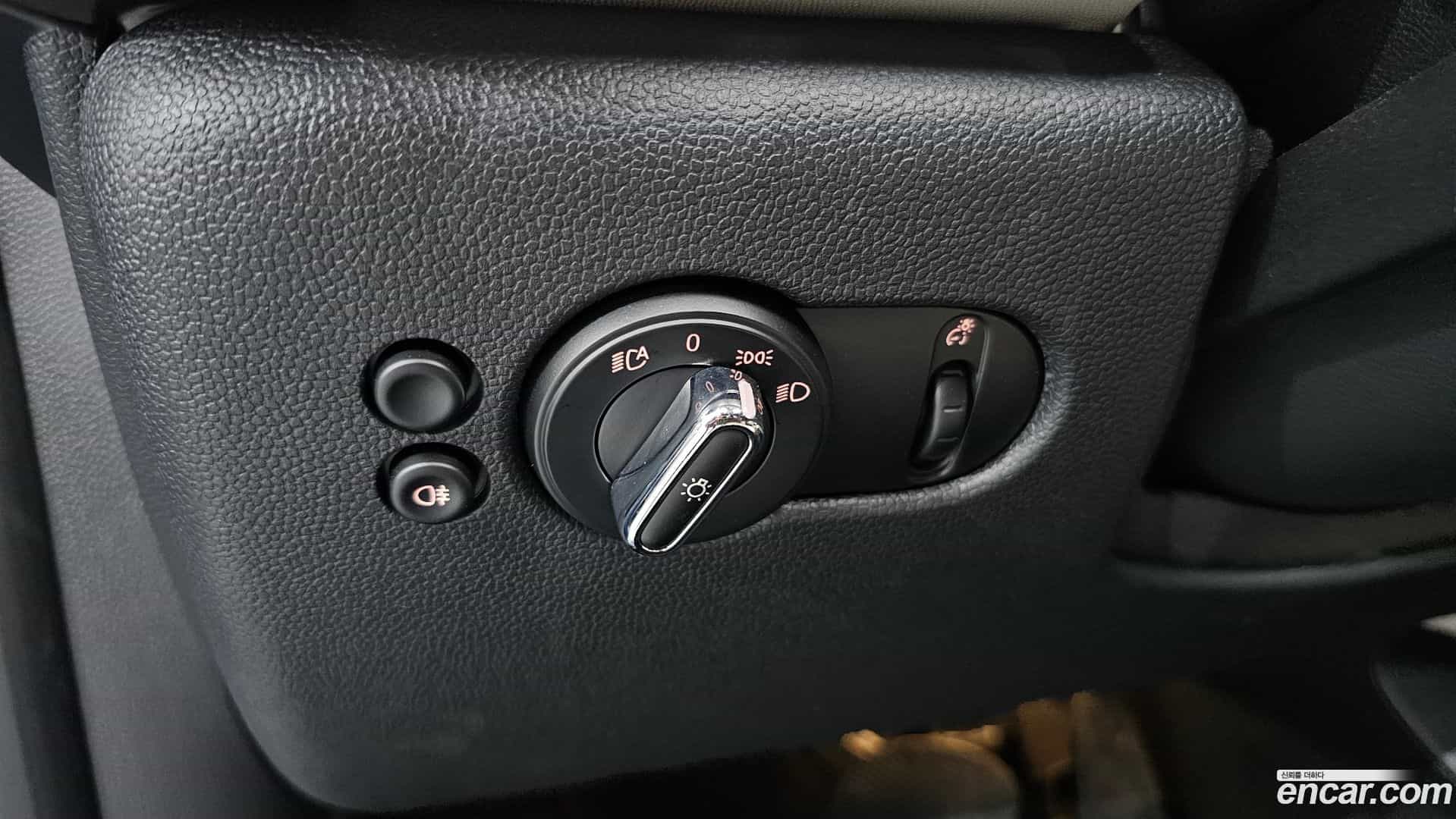 Cooper Mini 2024.5-OPTION-016