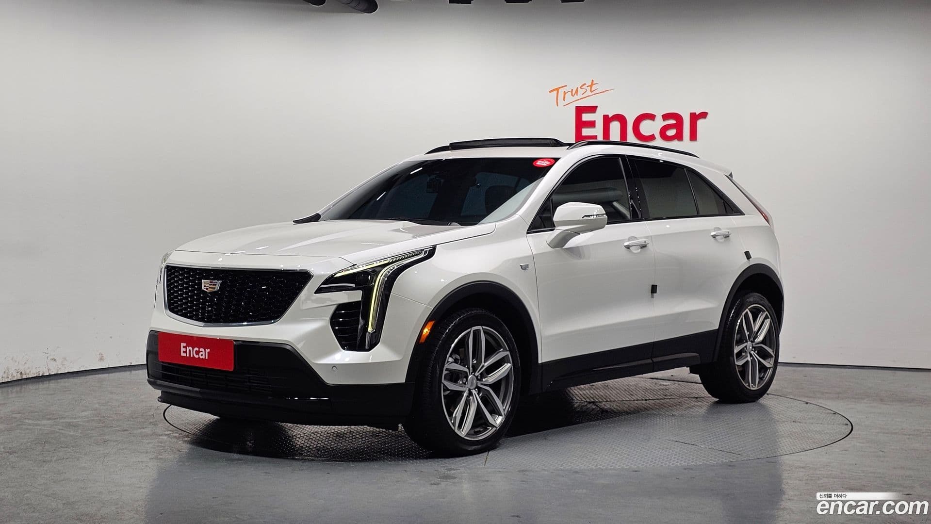 Main__Slider__Photo:XT4 Cadillac 2022.11-0
