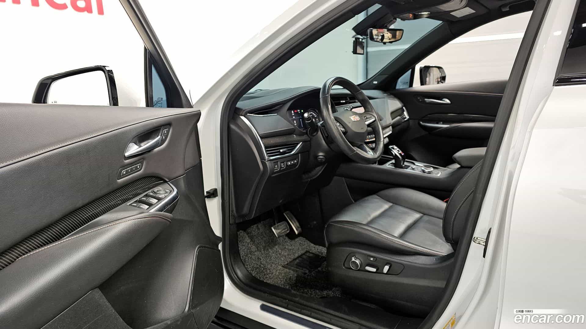 XT4 Cadillac 2022.11-OPTION-016