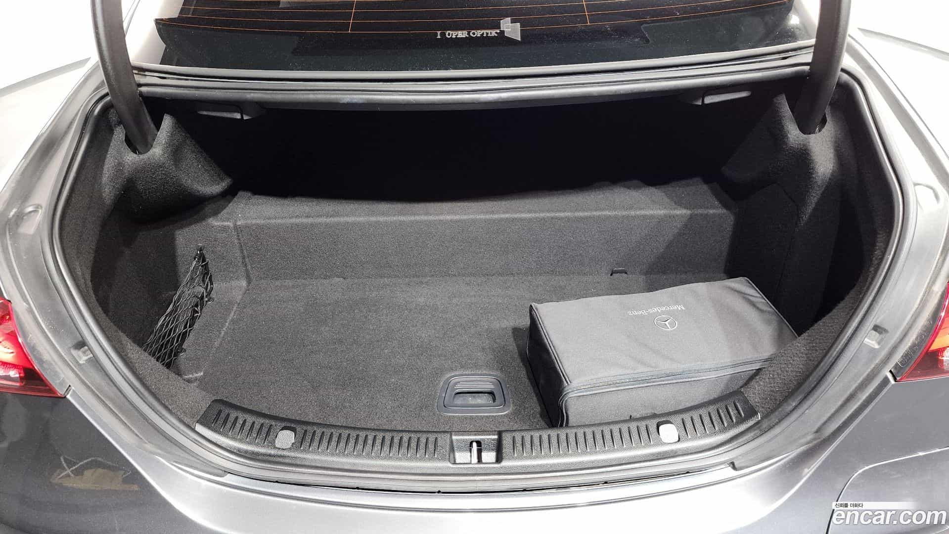 E-Class Mercedes-Benz 2021.2-OPTION-024