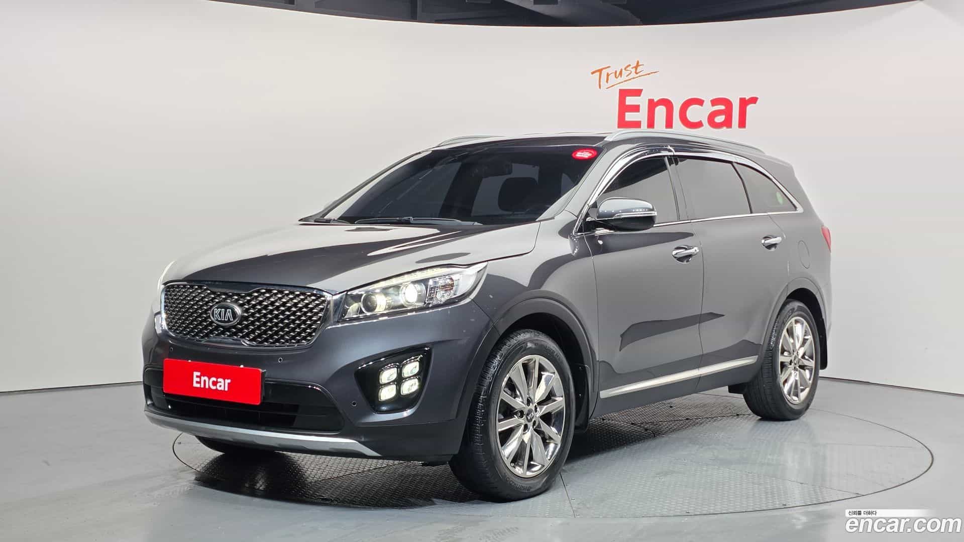 Sorento Kia 2016.10-OUTER-001