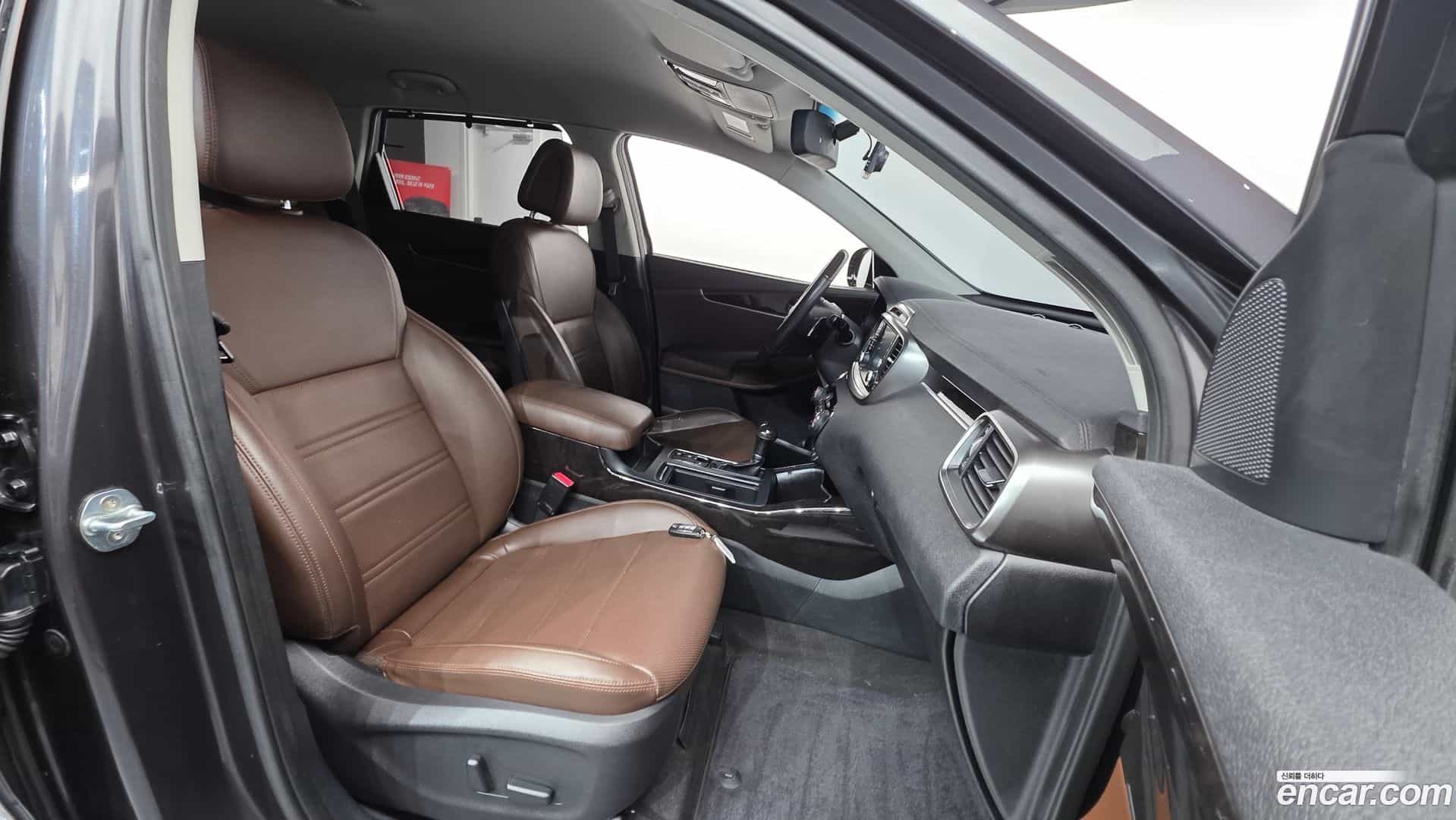 Sorento Kia 2016.10-INNER-010