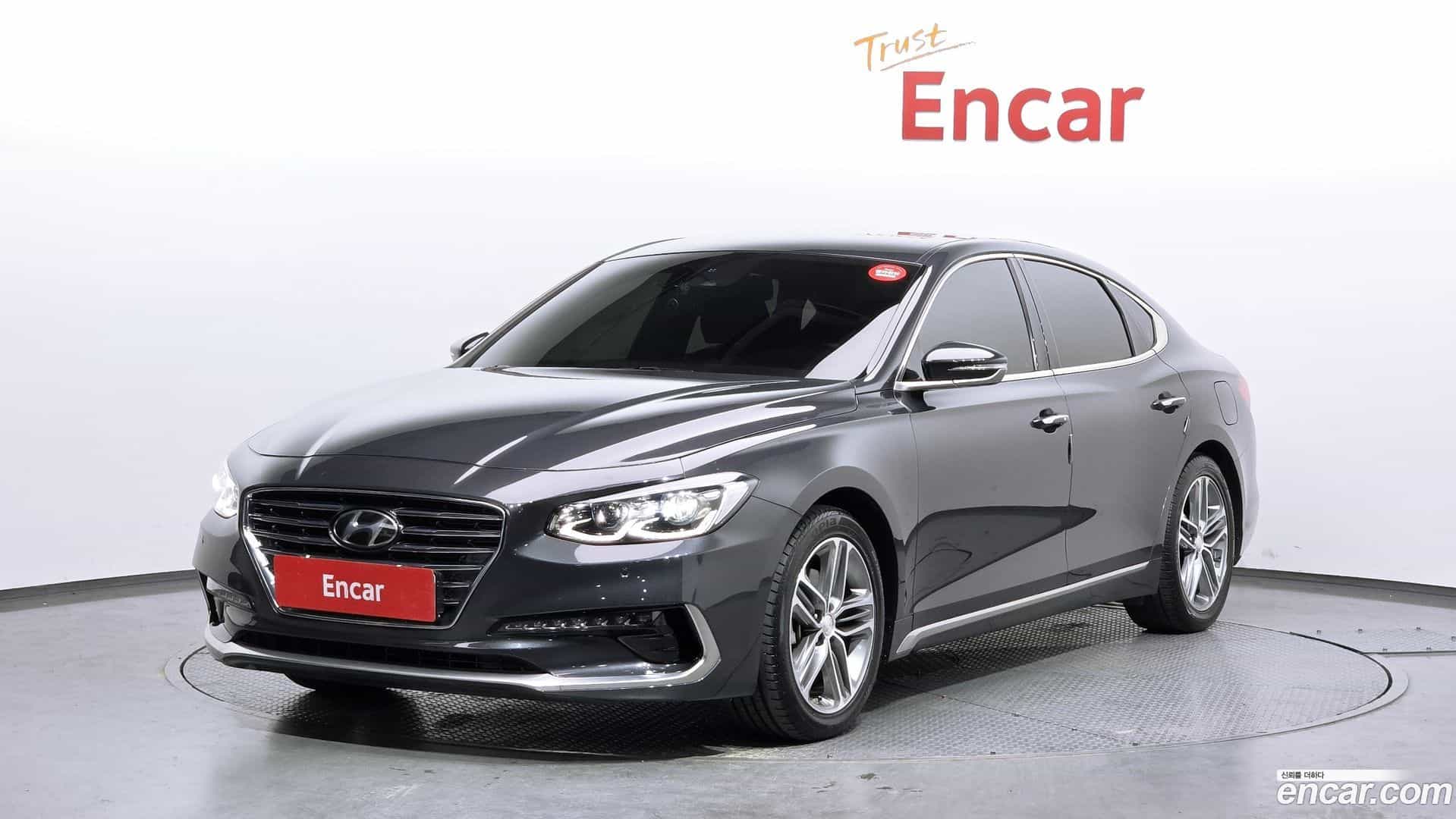 Grandeur Hyundai 2018.0-OUTER-001
