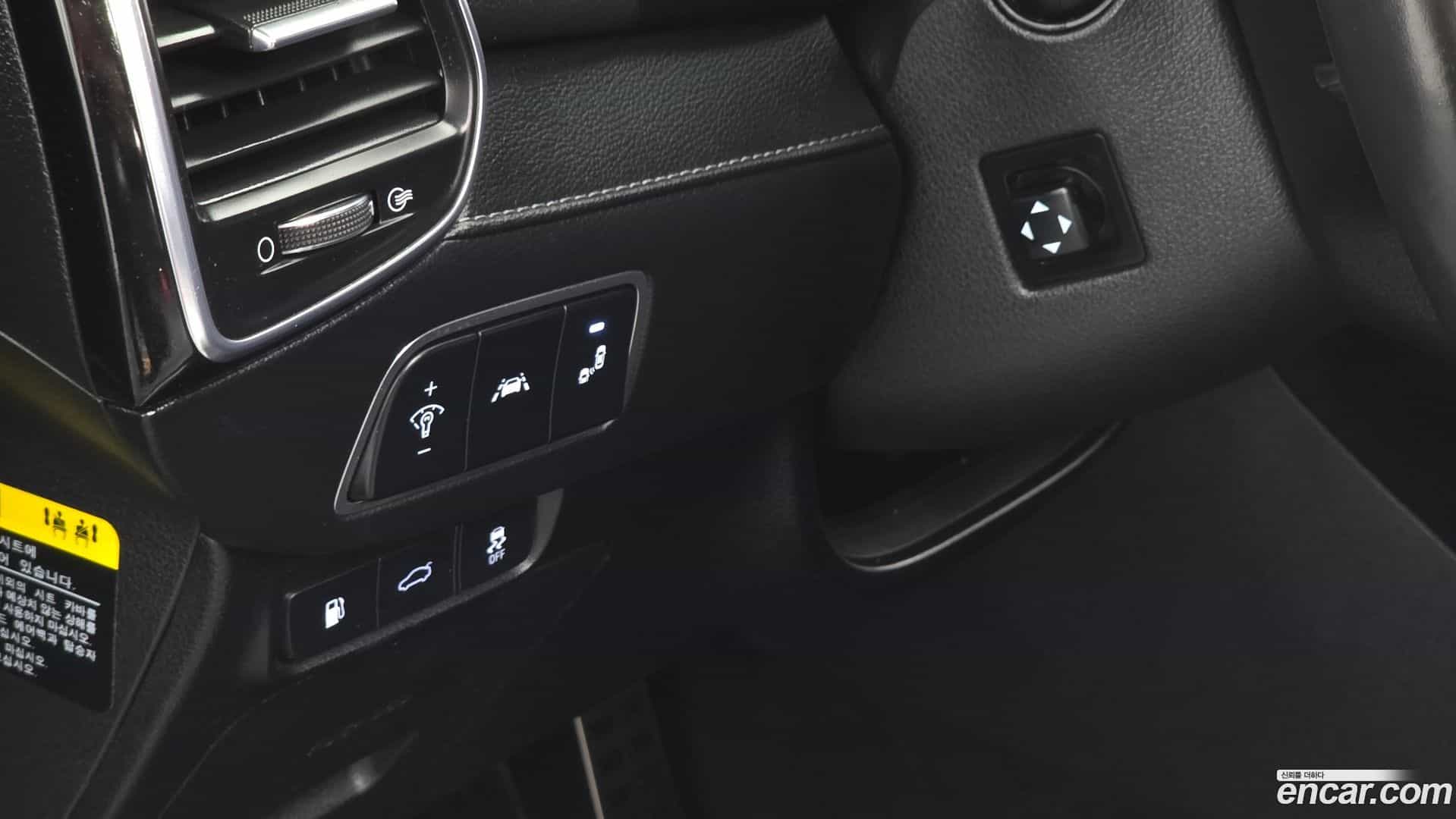 Grandeur Hyundai 2018.0-OPTION-020