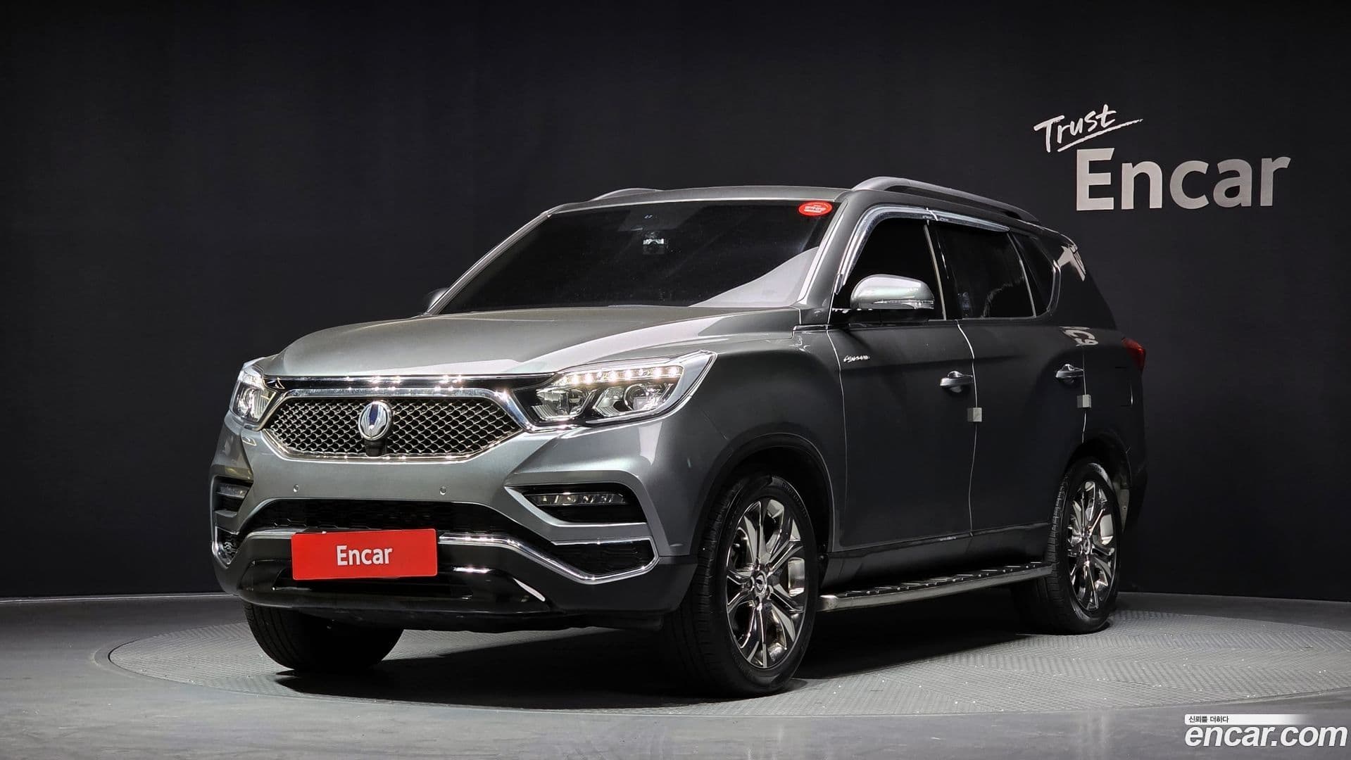 Main__Slider__Photo:Rexton KG Mobility 2018.10-0