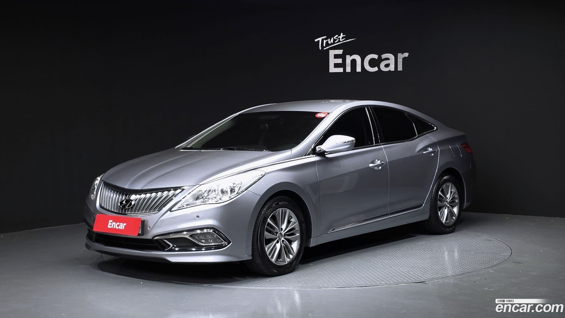 Main__Slider__Photo:Grandeur Hyundai 2016.6-0
