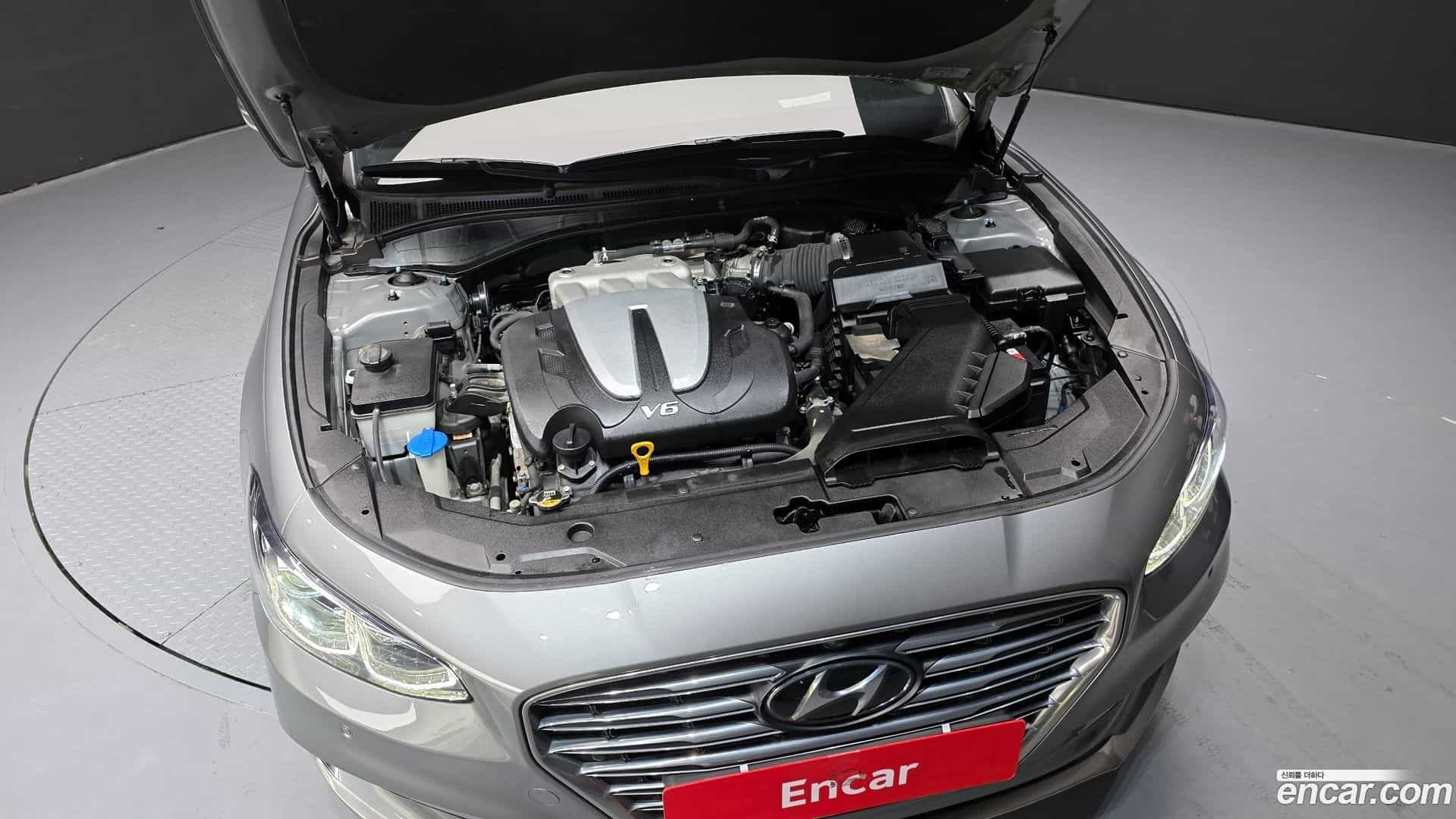 Grandeur Hyundai 2017.9-OUTER-006